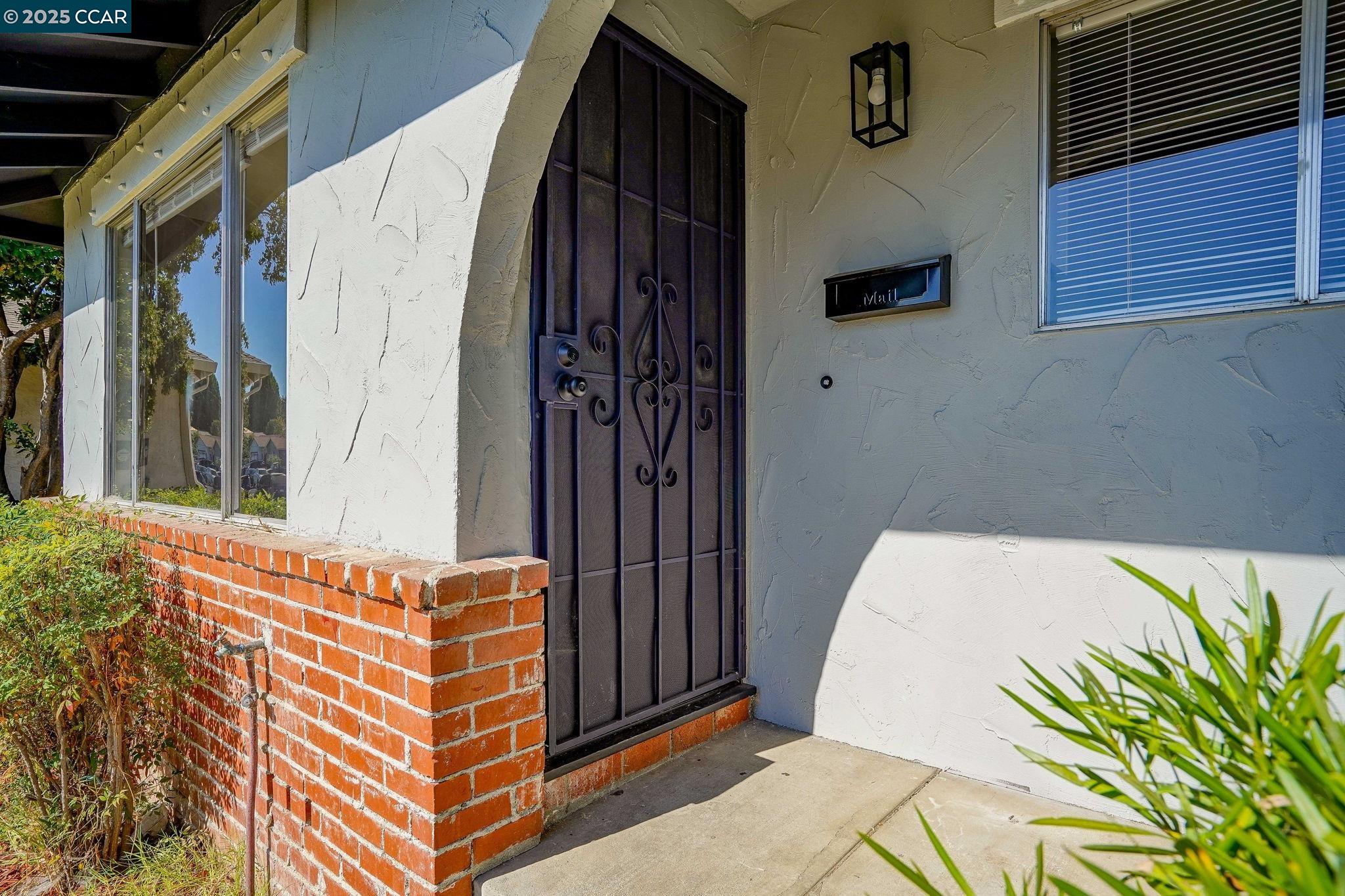 Detail Gallery Image 21 of 27 For 2928 El Monte Way, Antioch,  CA 94509 - 4 Beds | 2 Baths