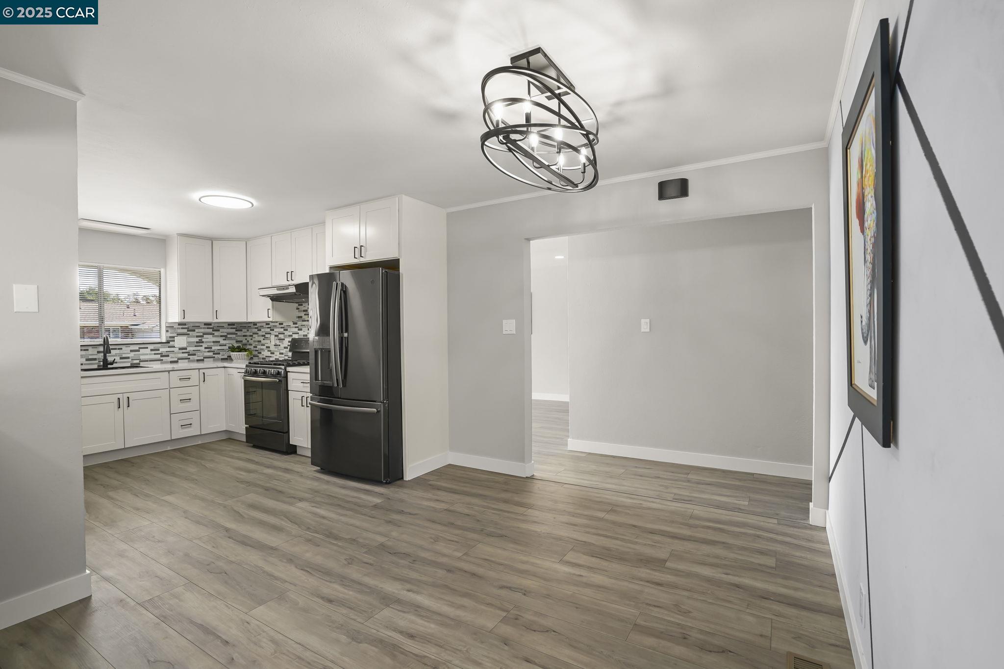 Detail Gallery Image 5 of 27 For 2928 El Monte Way, Antioch,  CA 94509 - 4 Beds | 2 Baths