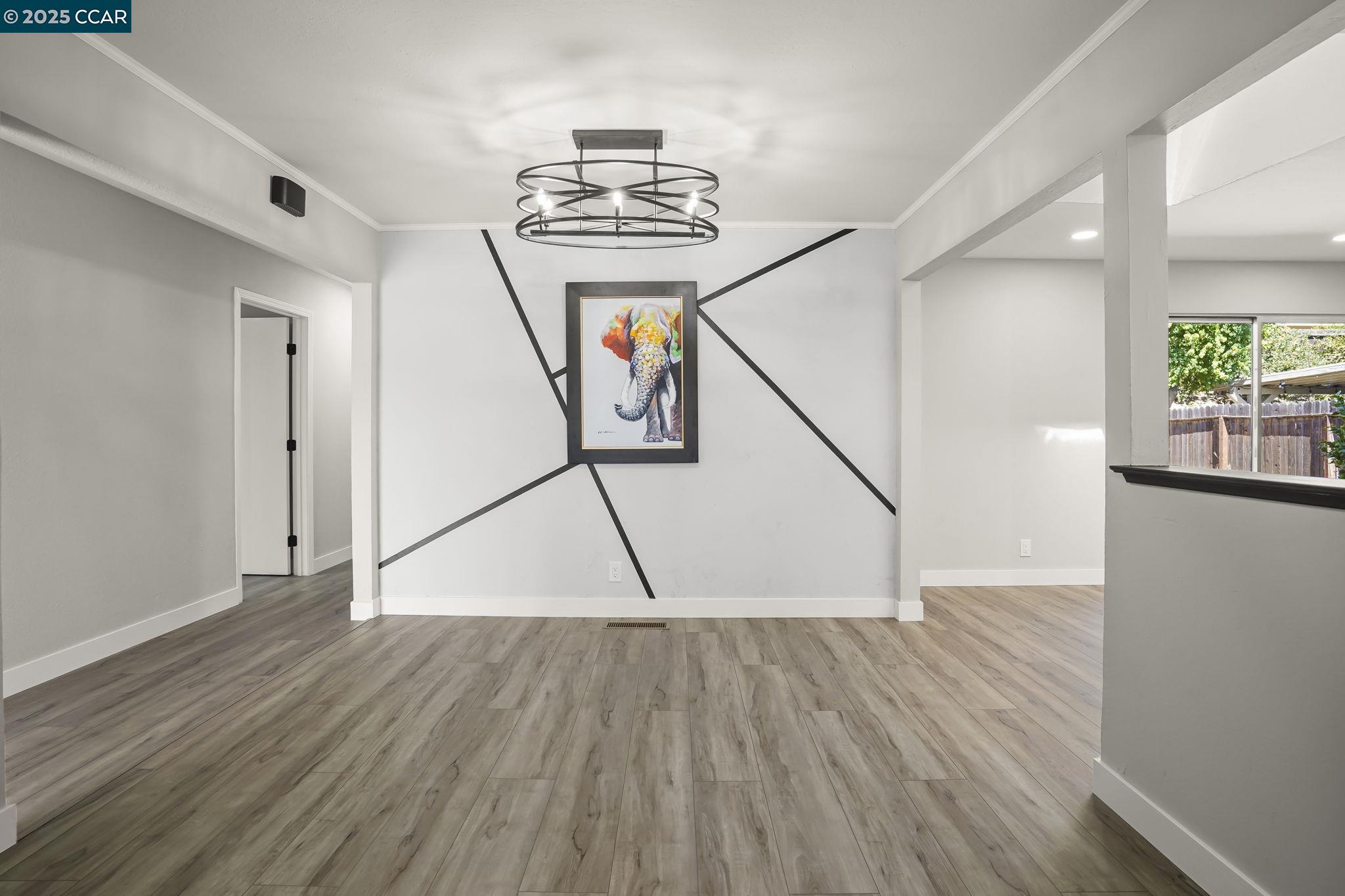 Detail Gallery Image 9 of 27 For 2928 El Monte Way, Antioch,  CA 94509 - 4 Beds | 2 Baths