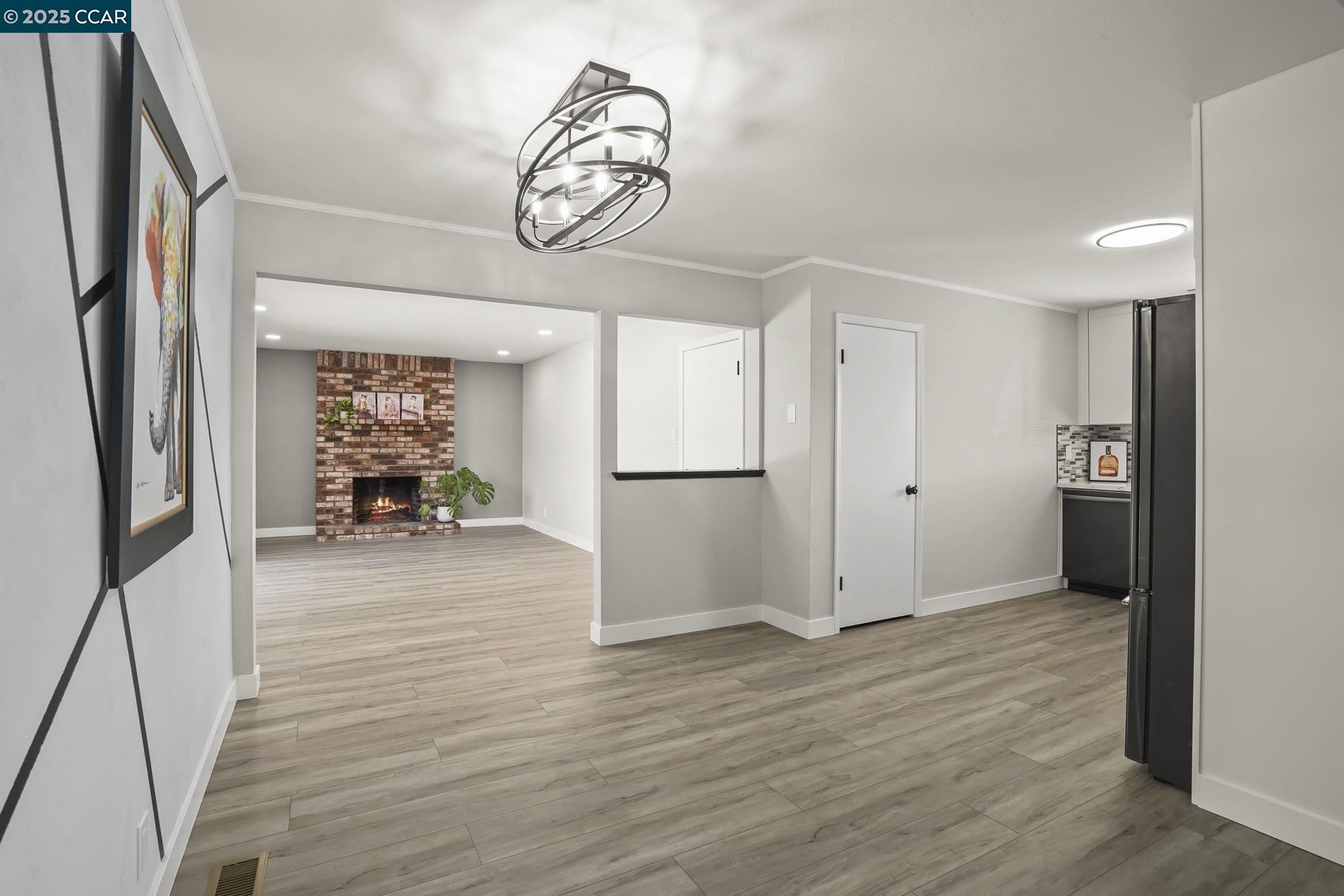 Detail Gallery Image 10 of 27 For 2928 El Monte Way, Antioch,  CA 94509 - 4 Beds | 2 Baths