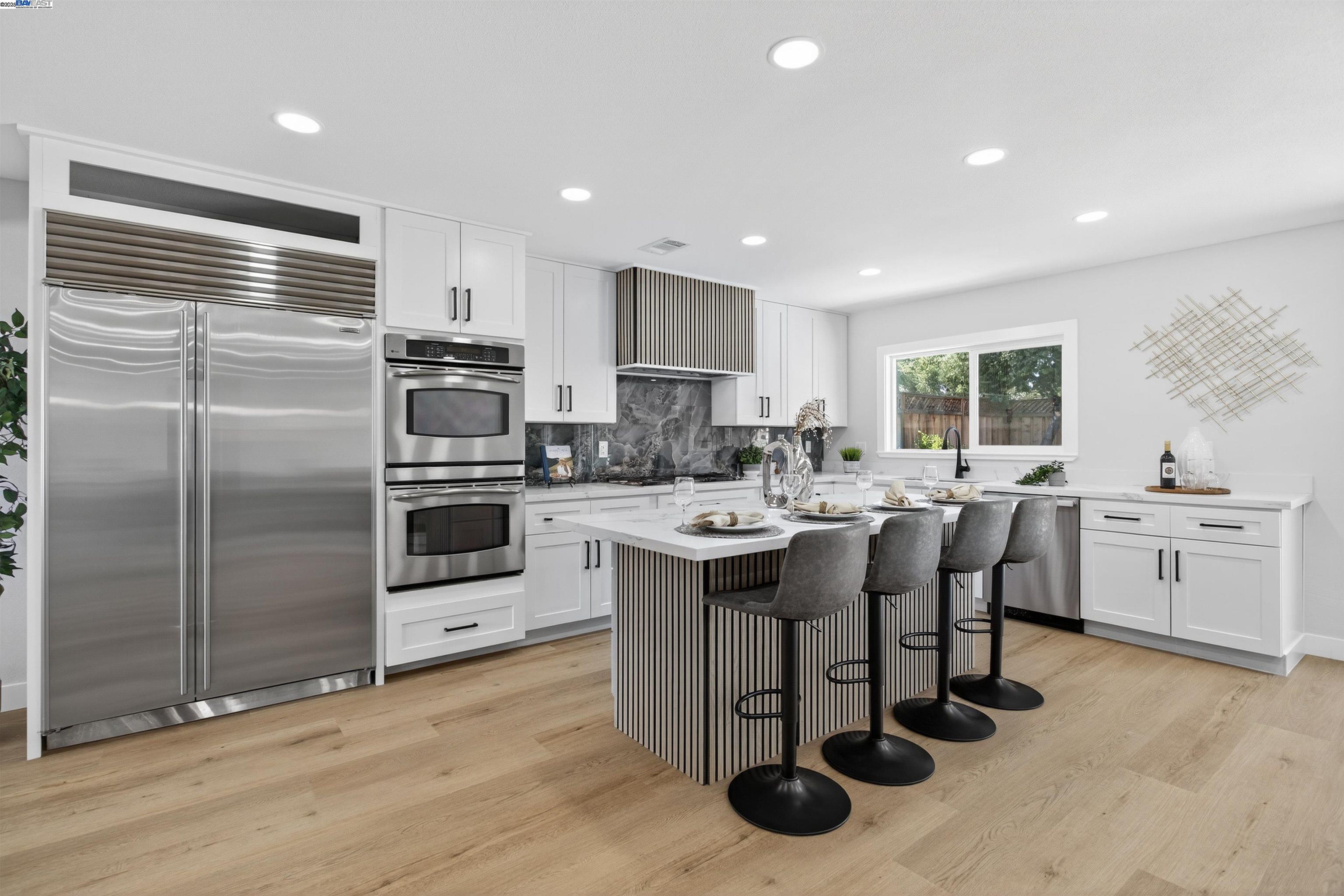 Detail Gallery Image 11 of 42 For 4217 Waycross Ct, Pleasanton,  CA 94566 - 4 Beds | 2/1 Baths
