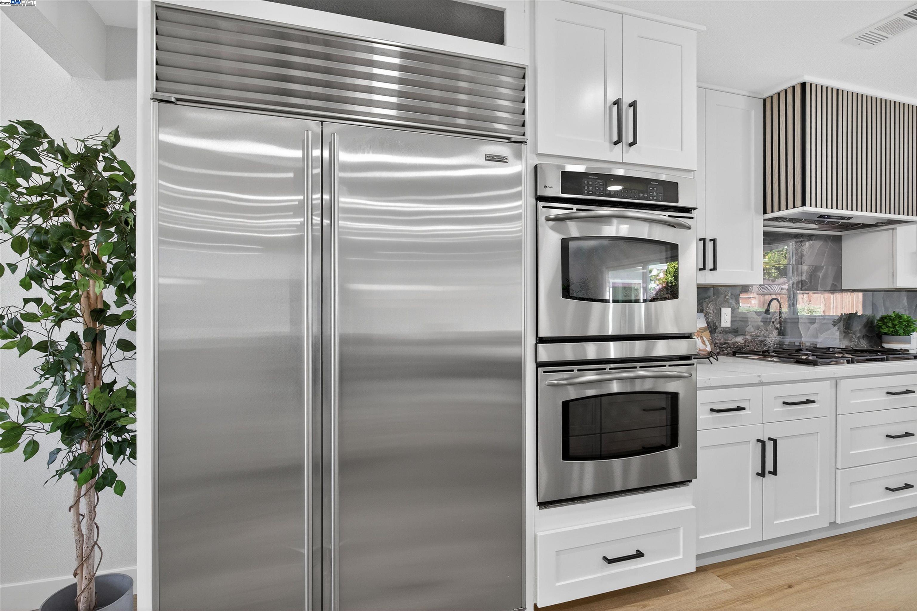 Detail Gallery Image 12 of 42 For 4217 Waycross Ct, Pleasanton,  CA 94566 - 4 Beds | 2/1 Baths