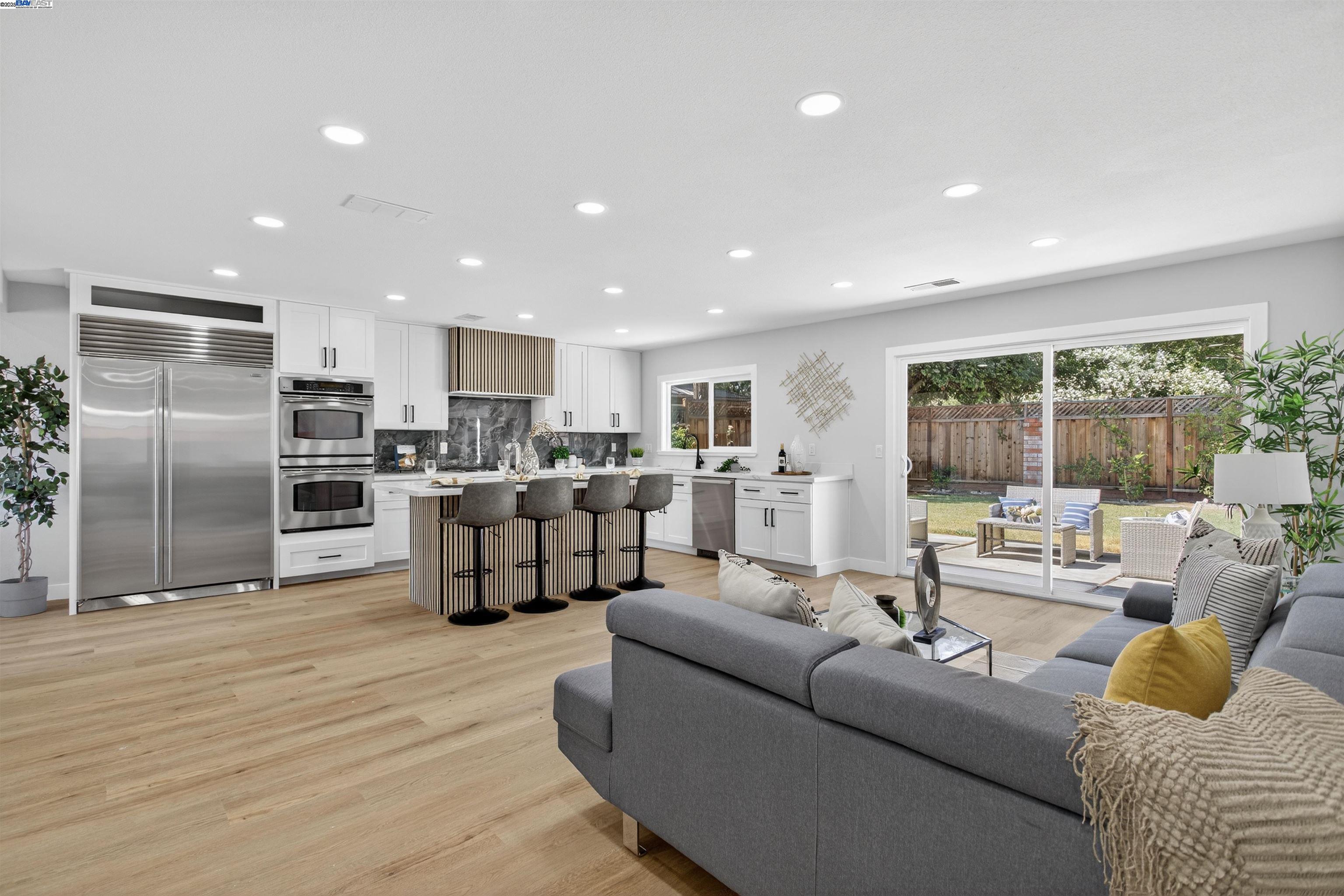 Detail Gallery Image 19 of 42 For 4217 Waycross Ct, Pleasanton,  CA 94566 - 4 Beds | 2/1 Baths