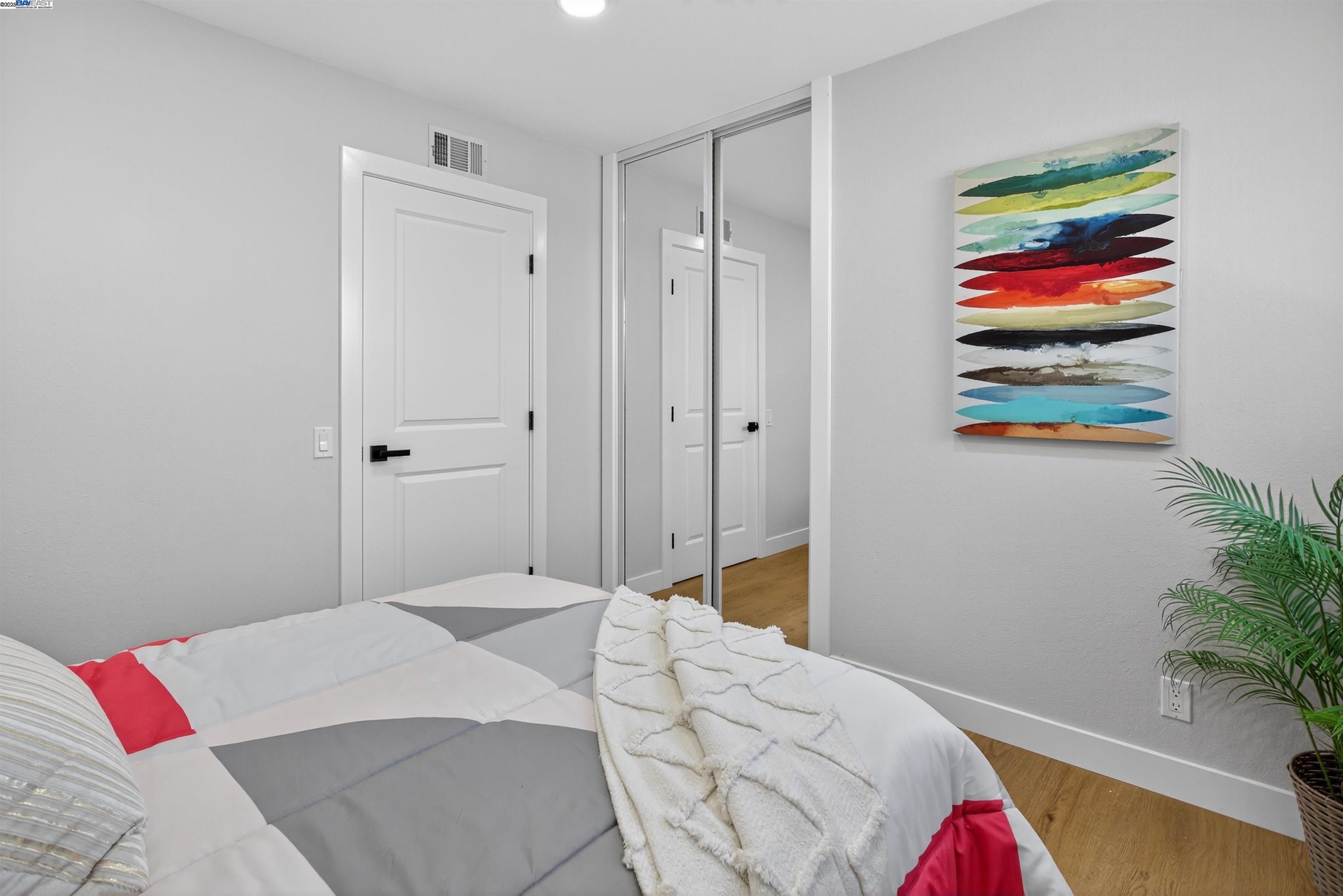 Detail Gallery Image 25 of 42 For 4217 Waycross Ct, Pleasanton,  CA 94566 - 4 Beds | 2/1 Baths