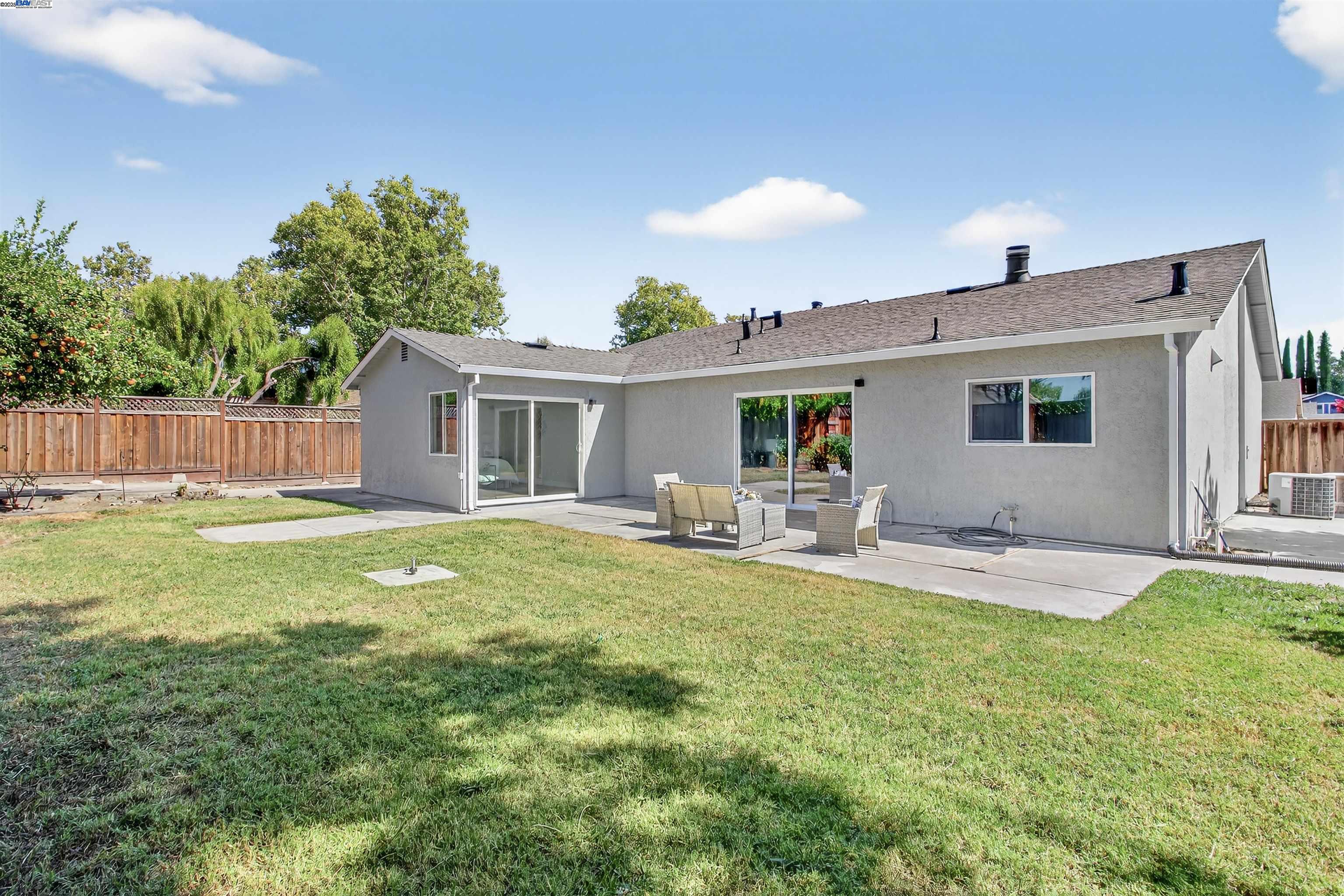 Detail Gallery Image 37 of 42 For 4217 Waycross Ct, Pleasanton,  CA 94566 - 4 Beds | 2/1 Baths