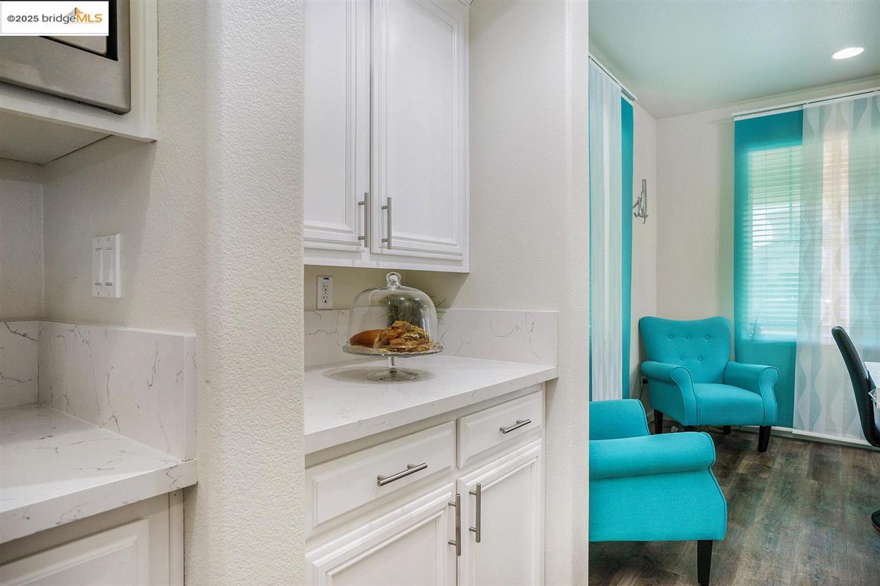 Detail Gallery Image 24 of 38 For 1040 Morning Glory Way, Oakley,  CA 94561 - 5 Beds | 3/1 Baths