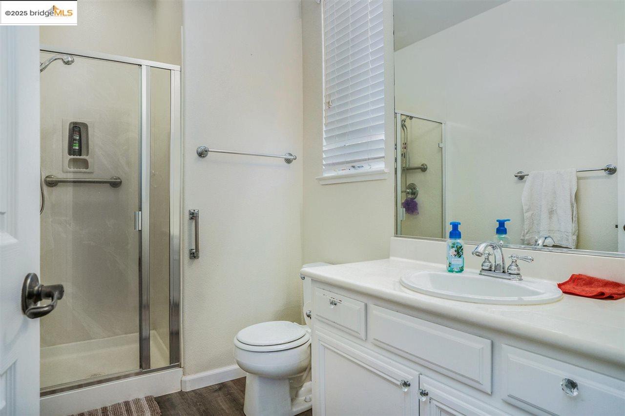 Detail Gallery Image 29 of 38 For 1040 Morning Glory Way, Oakley,  CA 94561 - 5 Beds | 3/1 Baths