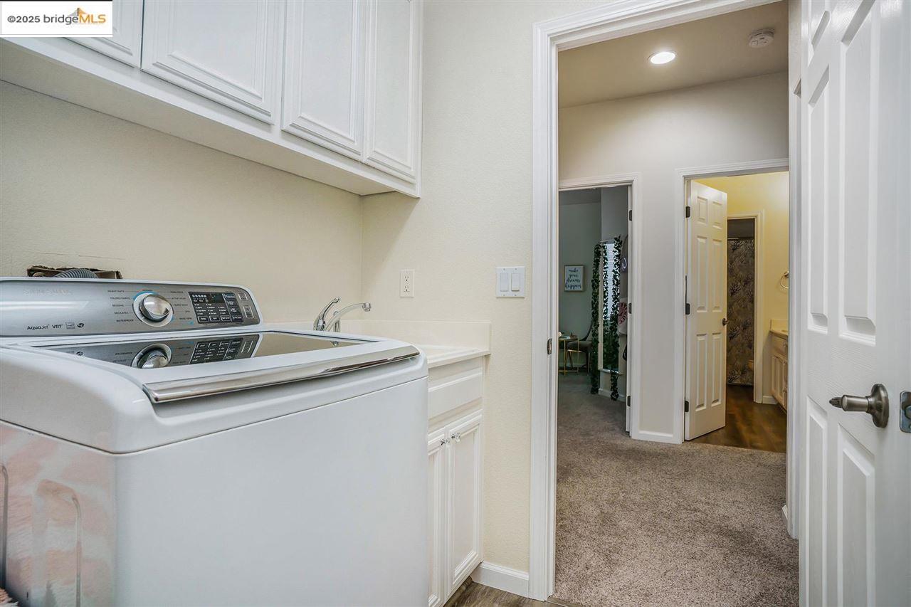 Detail Gallery Image 32 of 38 For 1040 Morning Glory Way, Oakley,  CA 94561 - 5 Beds | 3/1 Baths