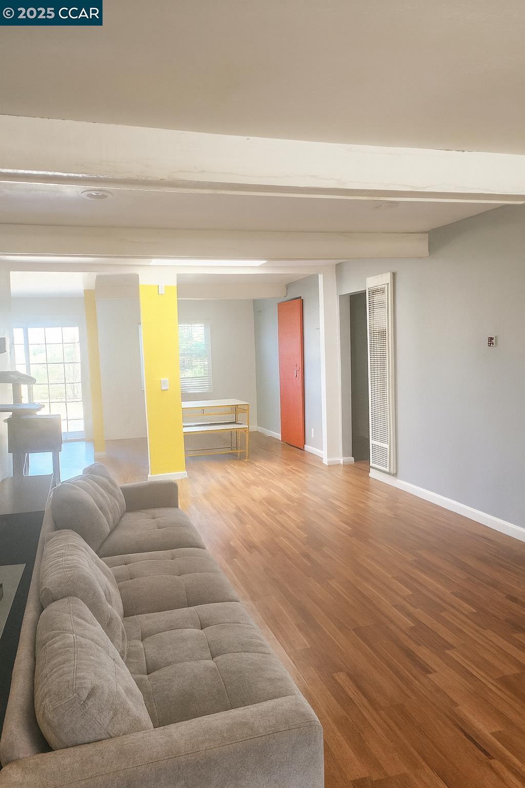 Detail Gallery Image 3 of 6 For 4405 Mcglothen Way, Richmond,  CA 94806 - 3 Beds | 1 Baths