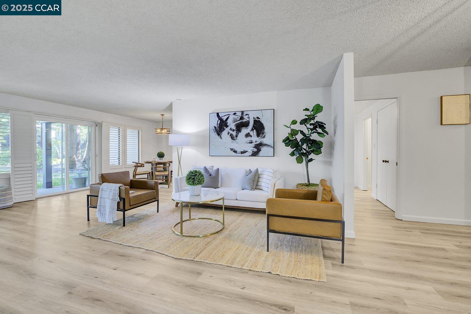 Photo #4: 41108496 Listing 