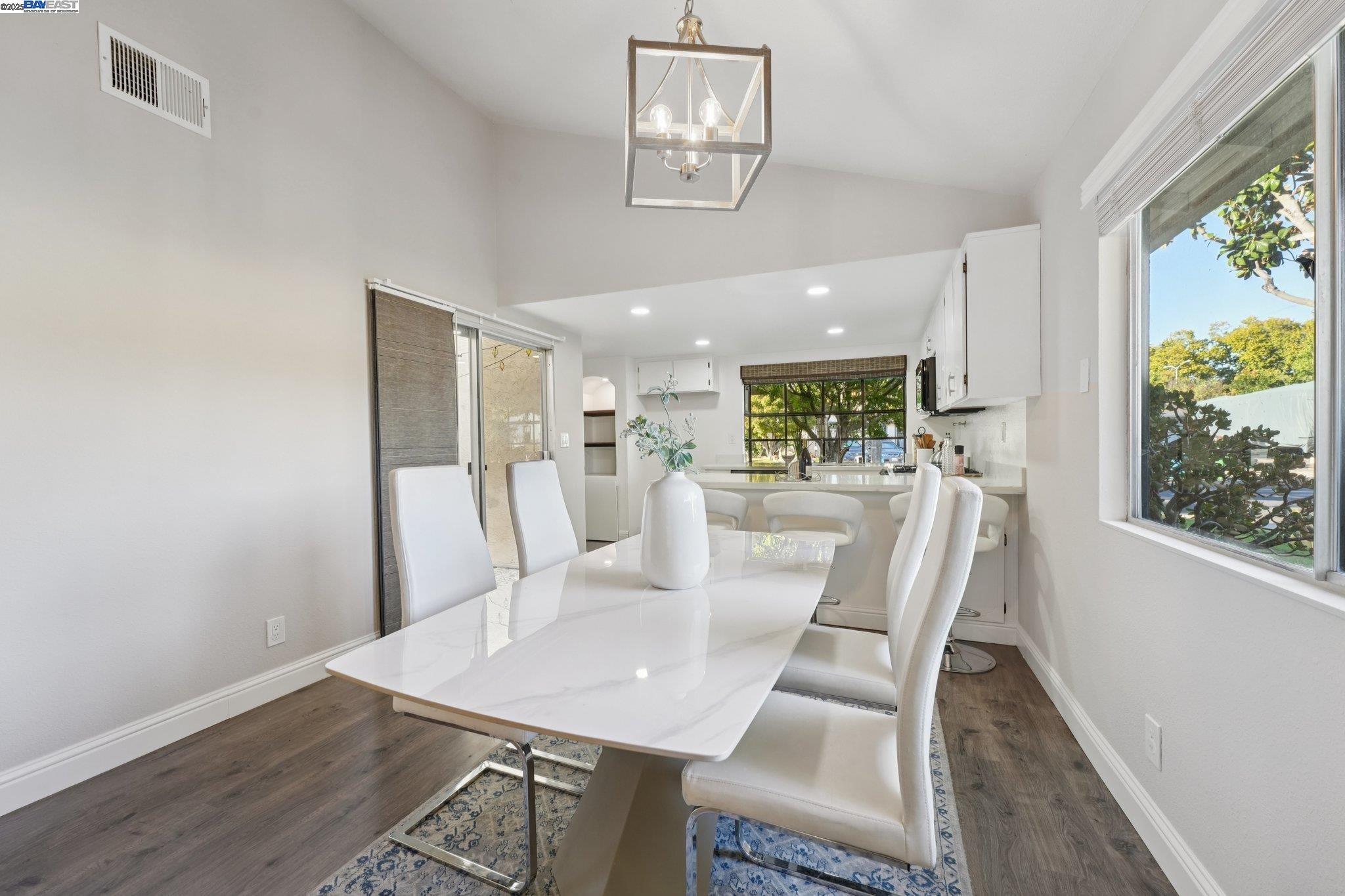 Detail Gallery Image 16 of 59 For 33177 Quail Drive, Union City,  CA 94587 - 4 Beds | 2 Baths