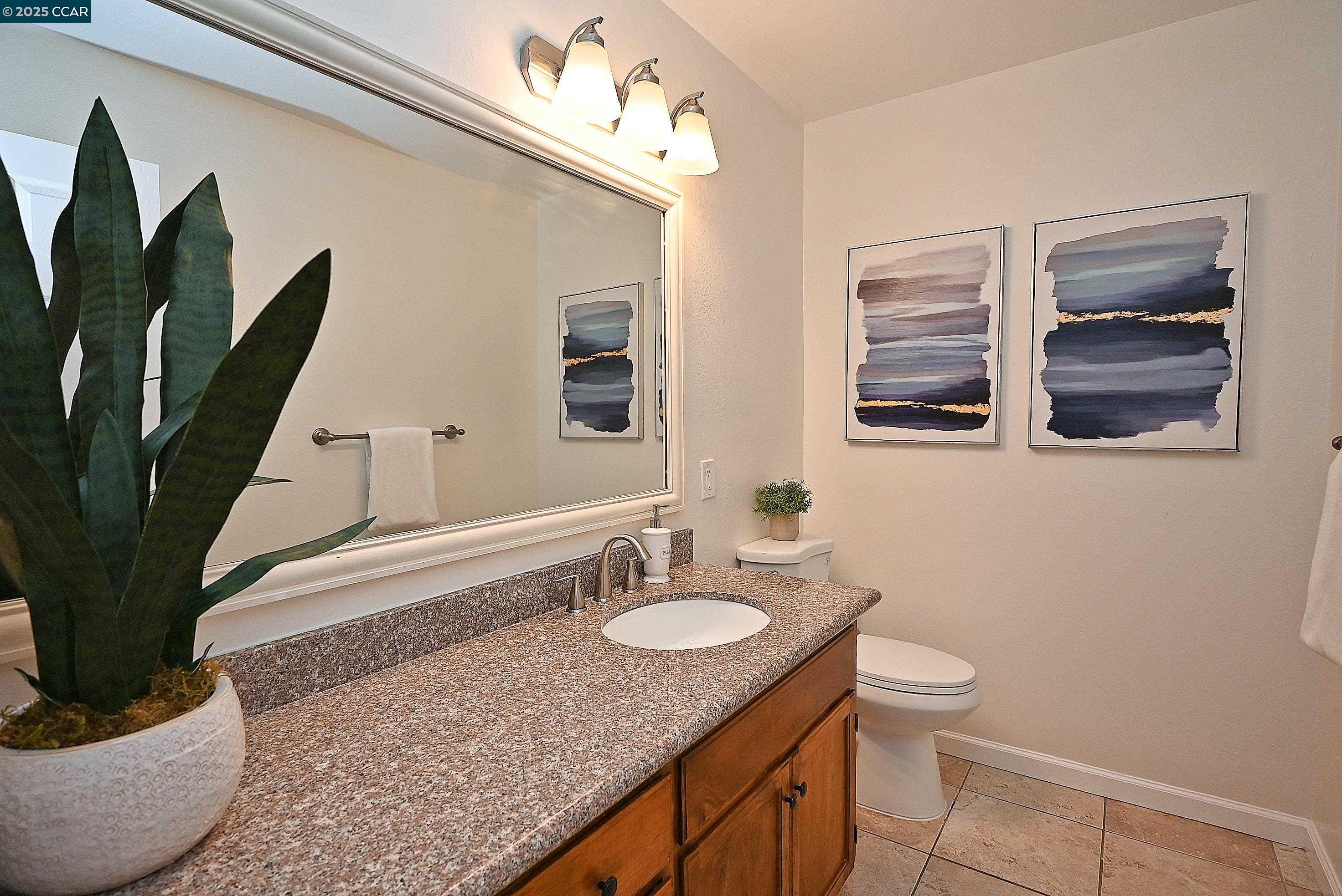 Detail Gallery Image 22 of 45 For 105 via Cabrera Lane, Martinez,  CA 94553 - 3 Beds | 2/1 Baths