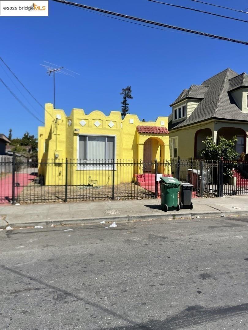 Front Image Thumbnail for EB41108503