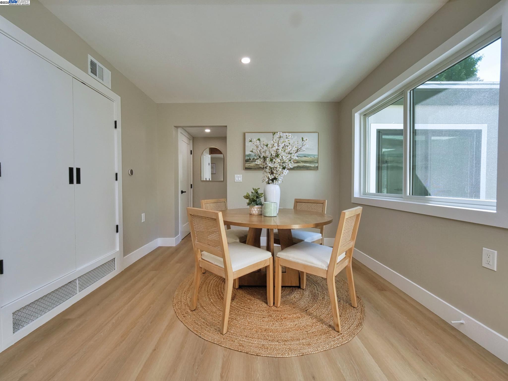 Detail Gallery Image 15 of 47 For 1209 Oakmont Drive #1,  Walnut Creek,  CA 94595 - 2 Beds | 2 Baths