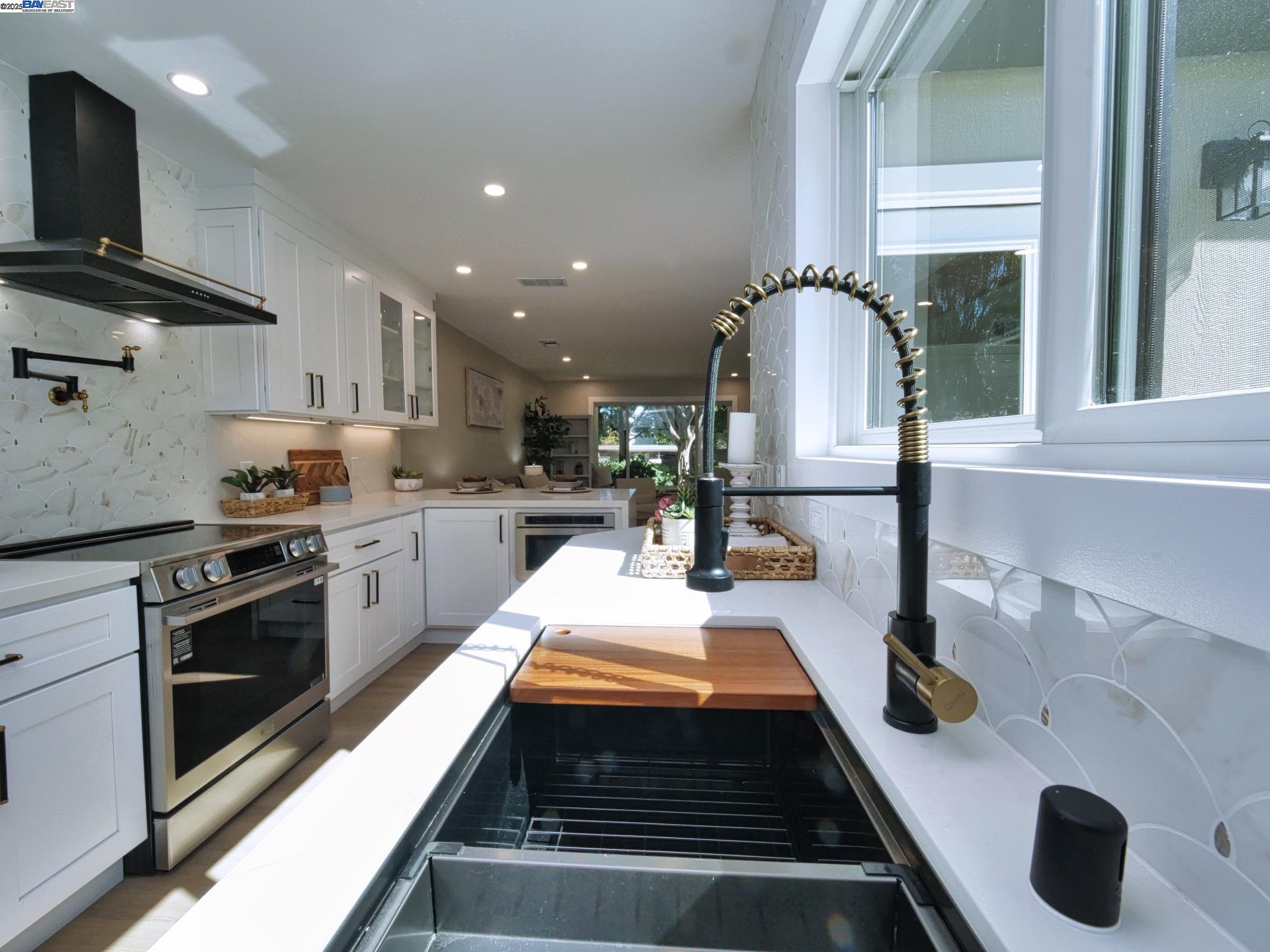 Detail Gallery Image 19 of 47 For 1209 Oakmont Drive #1,  Walnut Creek,  CA 94595 - 2 Beds | 2 Baths