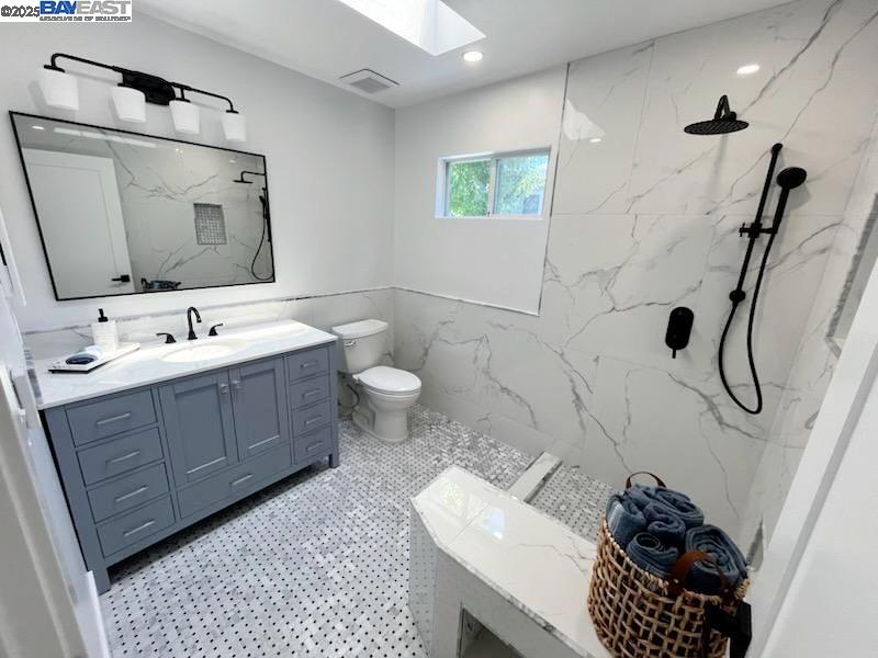 Detail Gallery Image 4 of 47 For 1209 Oakmont Drive #1,  Walnut Creek,  CA 94595 - 2 Beds | 2 Baths
