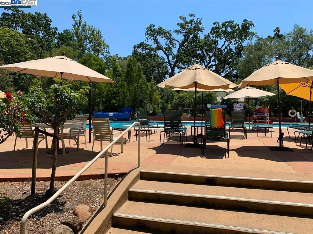 Detail Gallery Image 42 of 47 For 1209 Oakmont Drive #1,  Walnut Creek,  CA 94595 - 2 Beds | 2 Baths