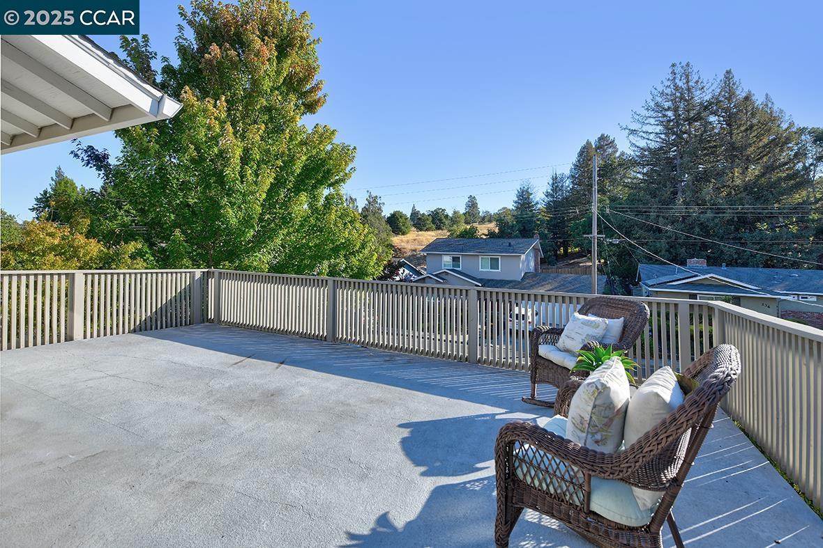 Detail Gallery Image 51 of 59 For 235 Appalachian Dr, Martinez,  CA 94553 - 5 Beds | 2/1 Baths