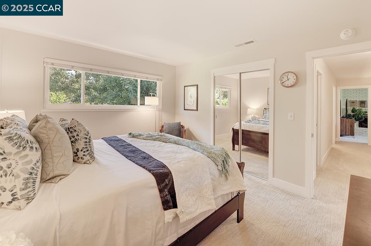 Detail Gallery Image 53 of 59 For 235 Appalachian Dr, Martinez,  CA 94553 - 5 Beds | 2/1 Baths