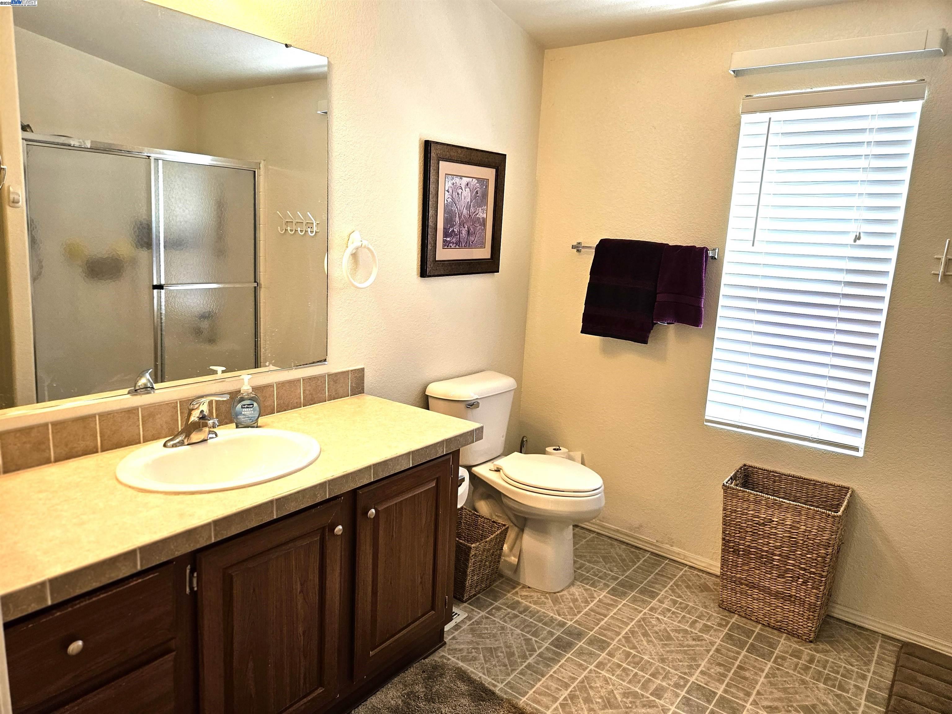 Detail Gallery Image 13 of 22 For 3231 Vineyard Ave #29,  Pleasanton,  CA 94566 - 3 Beds | 2 Baths