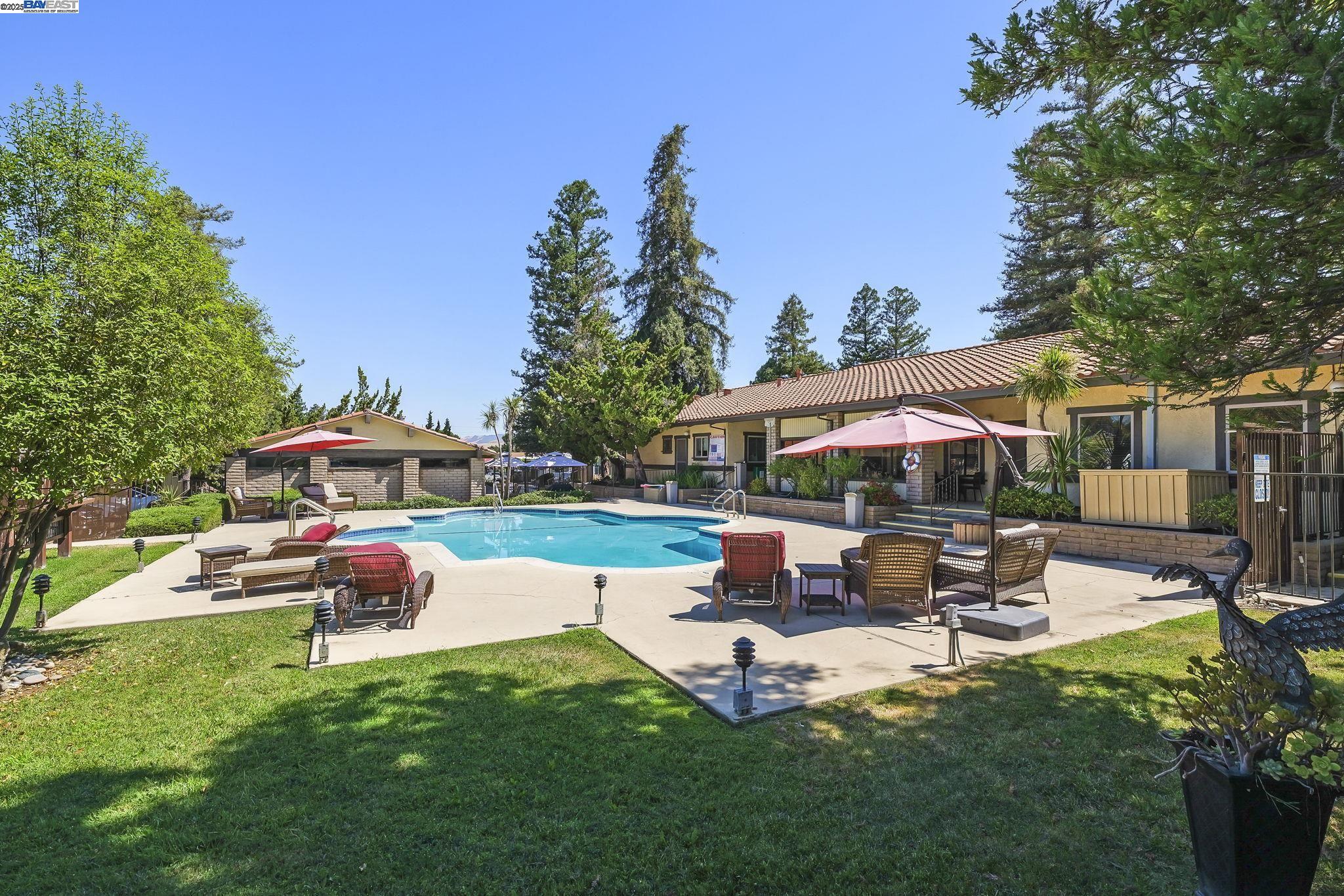 Detail Gallery Image 20 of 22 For 3231 Vineyard Ave #29,  Pleasanton,  CA 94566 - 3 Beds | 2 Baths
