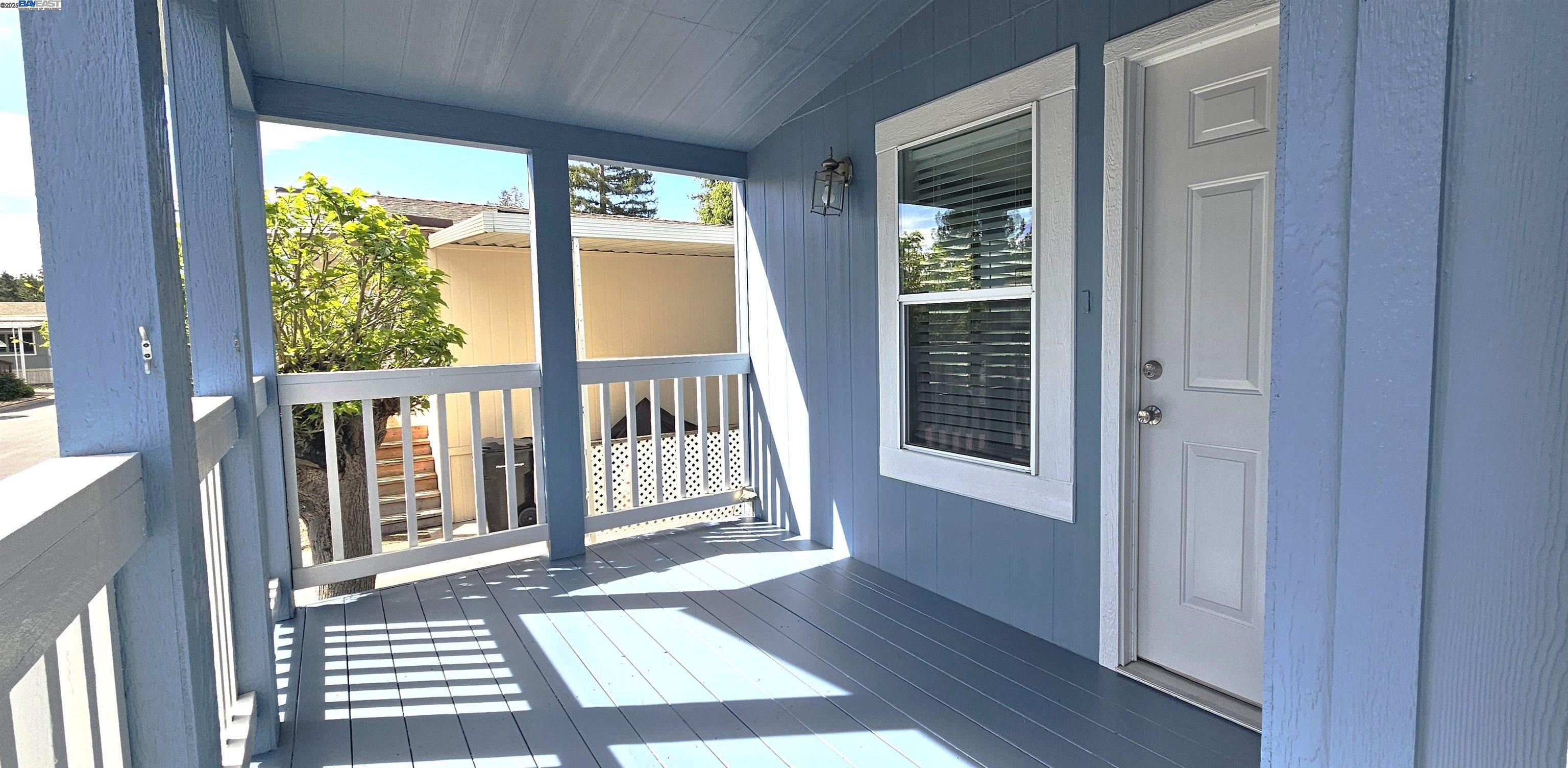 Detail Gallery Image 3 of 22 For 3231 Vineyard Ave #29,  Pleasanton,  CA 94566 - 3 Beds | 2 Baths
