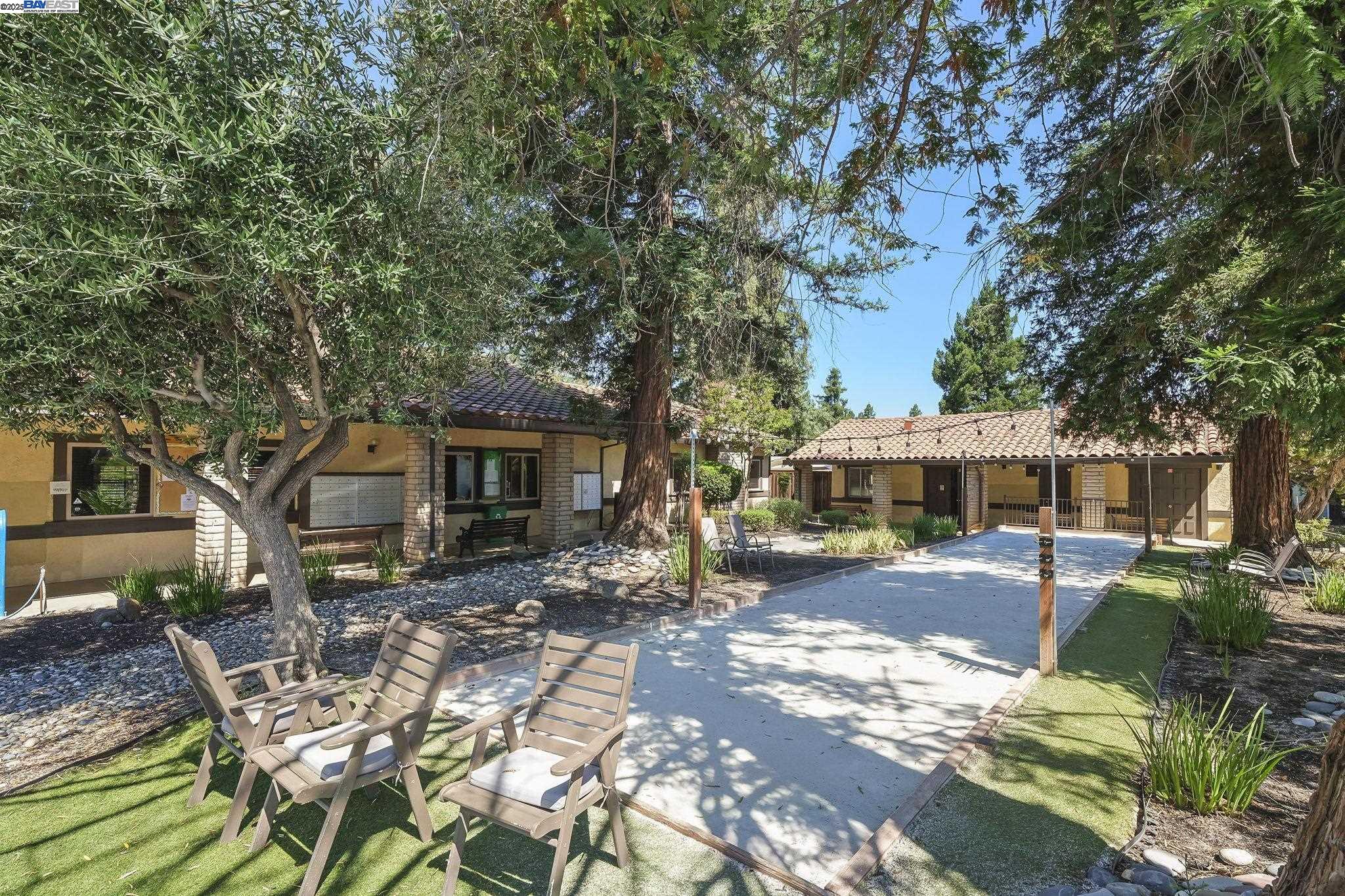 Detail Gallery Image 21 of 22 For 3231 Vineyard Ave #29,  Pleasanton,  CA 94566 - 3 Beds | 2 Baths