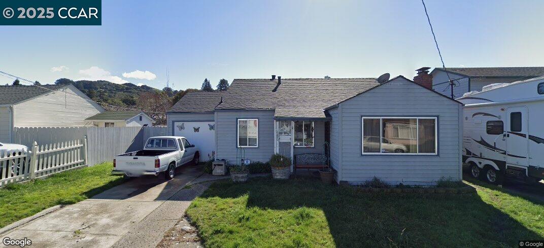 Detail Gallery Image 1 of 1 For 4370 Wesley Way, El Sobrante,  CA 94803-3046 - 3 Beds | 1 Baths