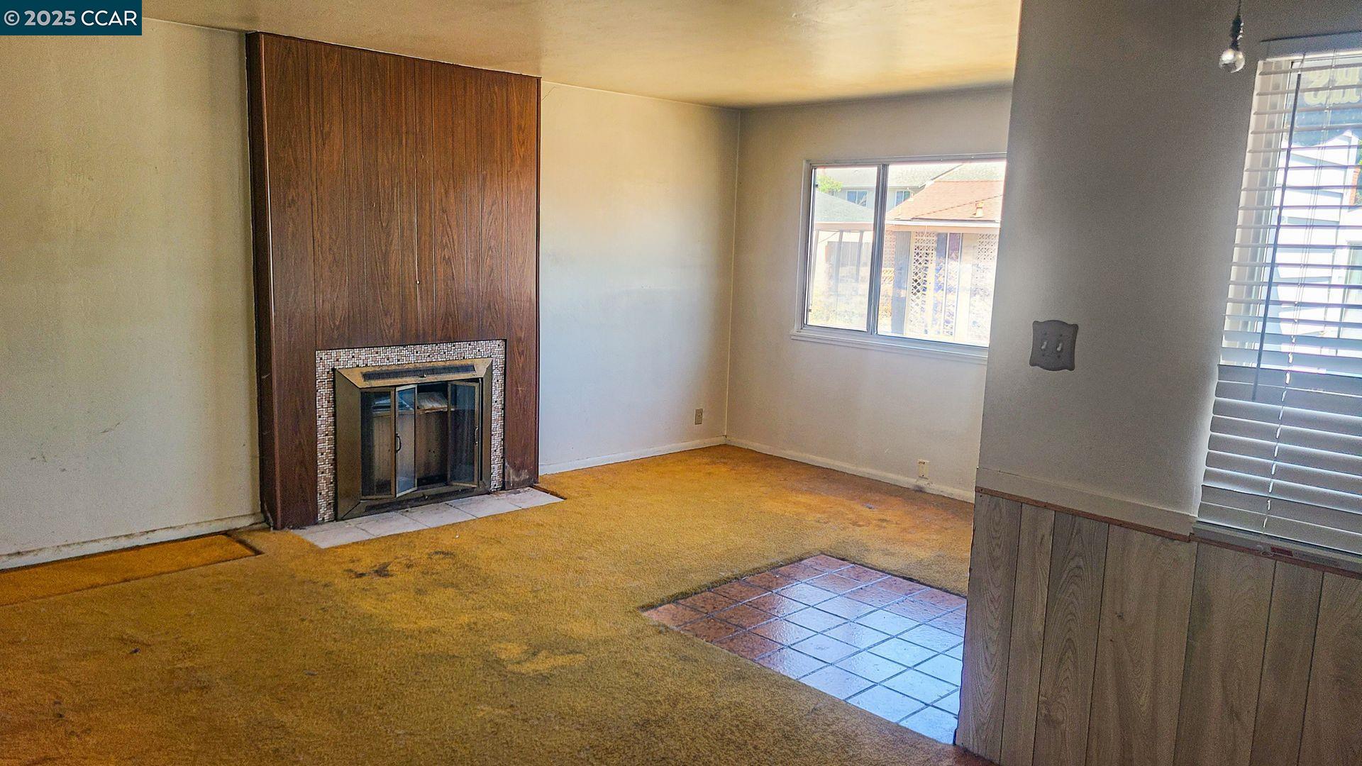 Detail Gallery Image 2 of 2 For 4370 Wesley Way, El Sobrante,  CA 94803-3046 - 3 Beds | 1 Baths