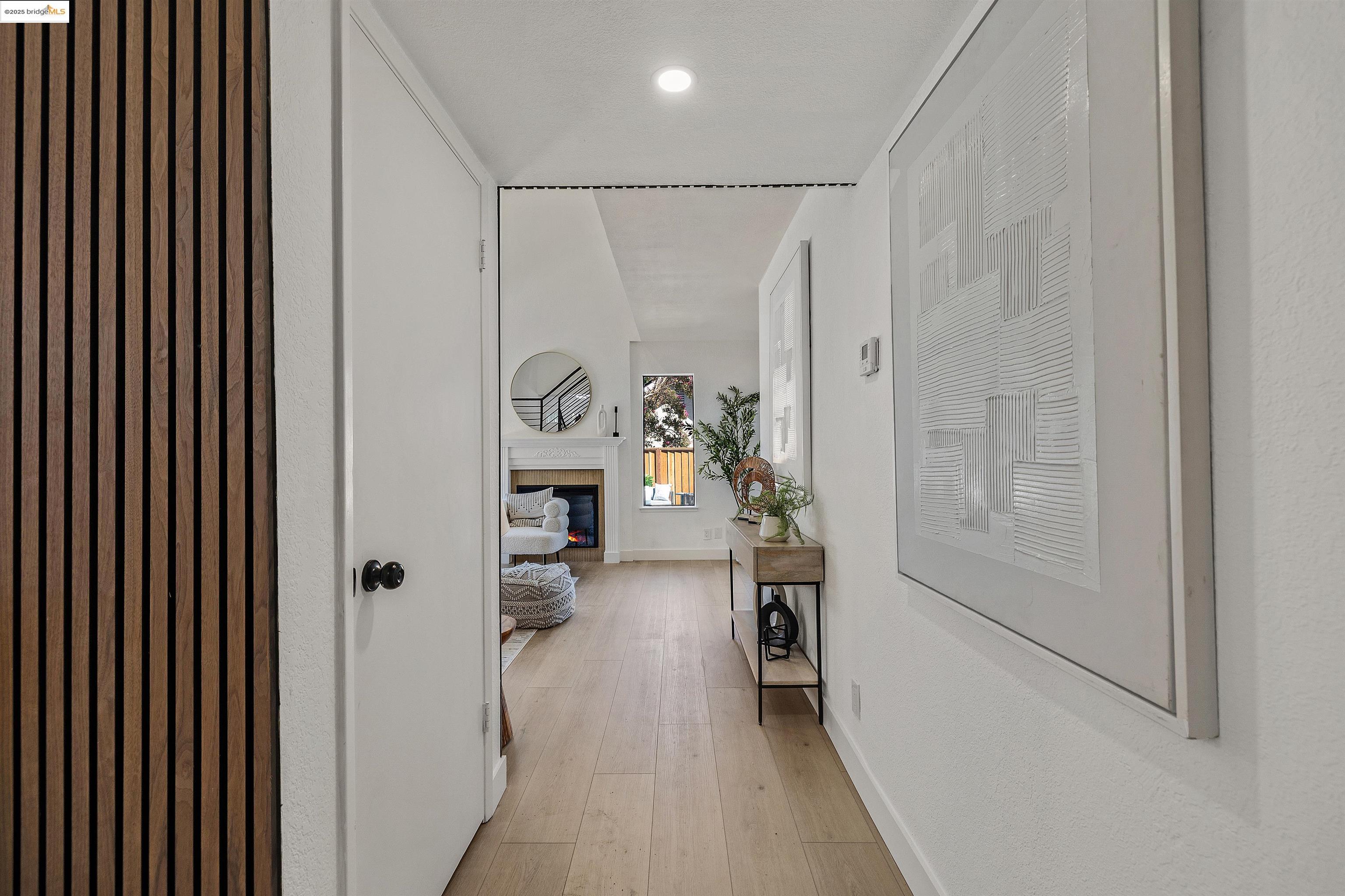 Detail Gallery Image 12 of 36 For 2863 El Capitan Dr, Pleasanton,  CA 94566 - 3 Beds | 2/1 Baths