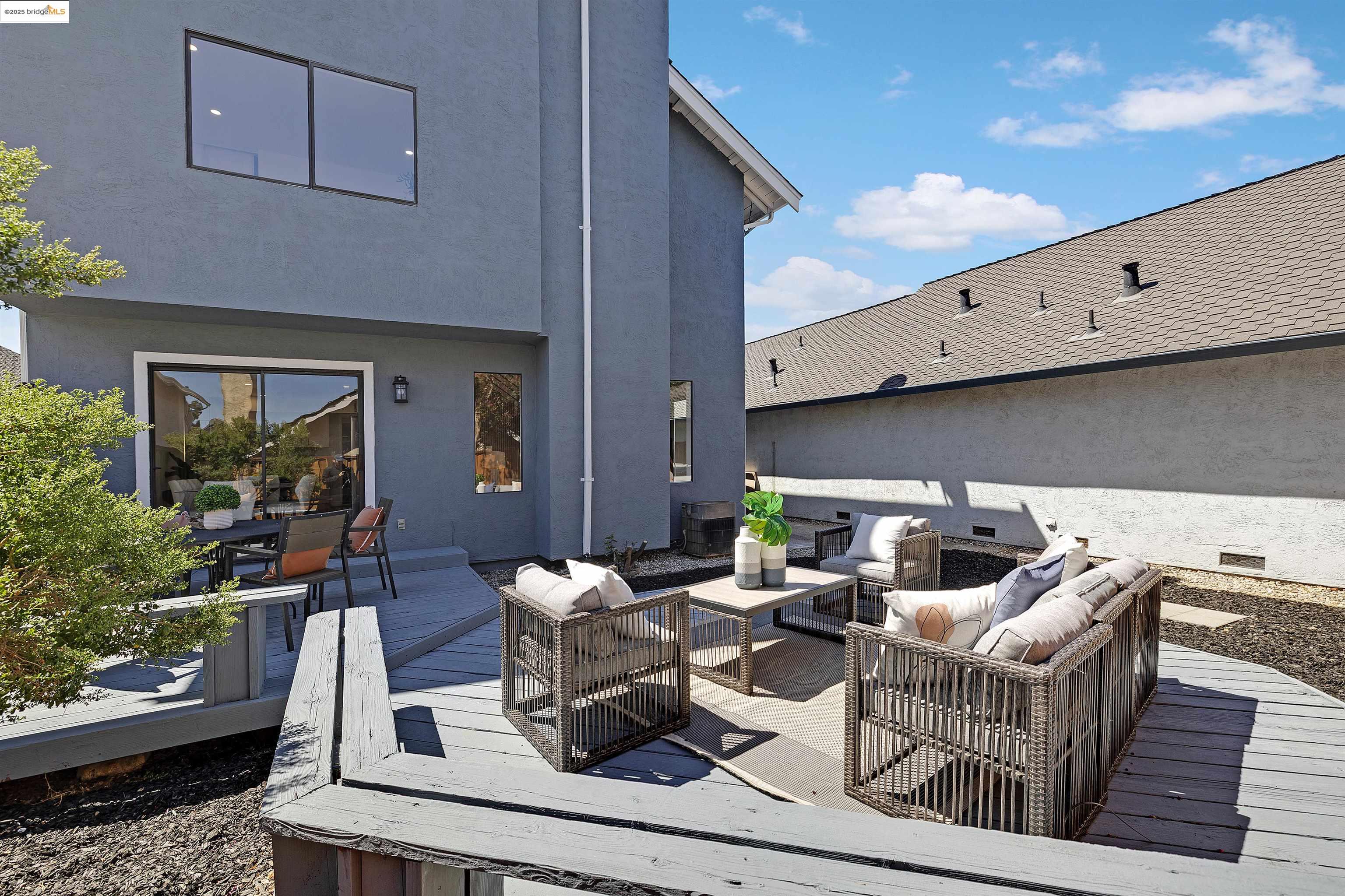 Detail Gallery Image 30 of 36 For 2863 El Capitan Dr, Pleasanton,  CA 94566 - 3 Beds | 2/1 Baths