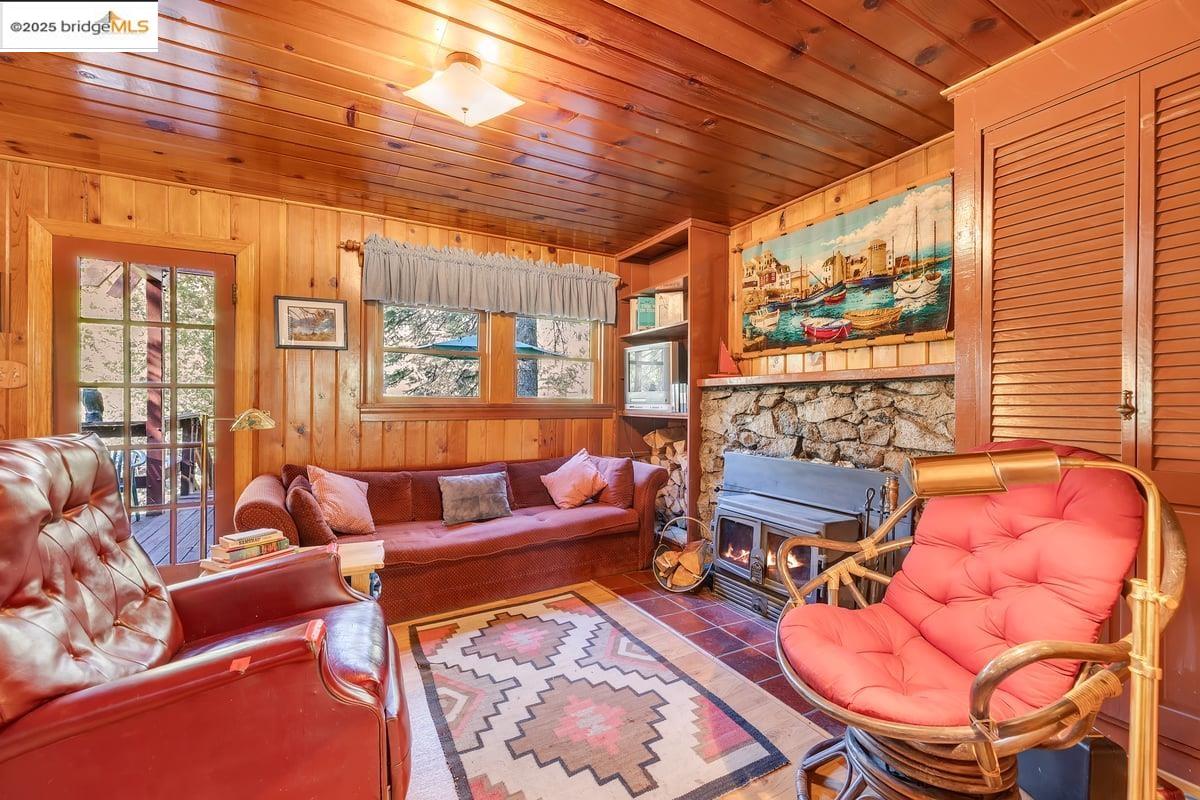 Detail Gallery Image 13 of 34 For 311 Fir, Pinecrest,  CA 95370 - 3 Beds | 1 Baths