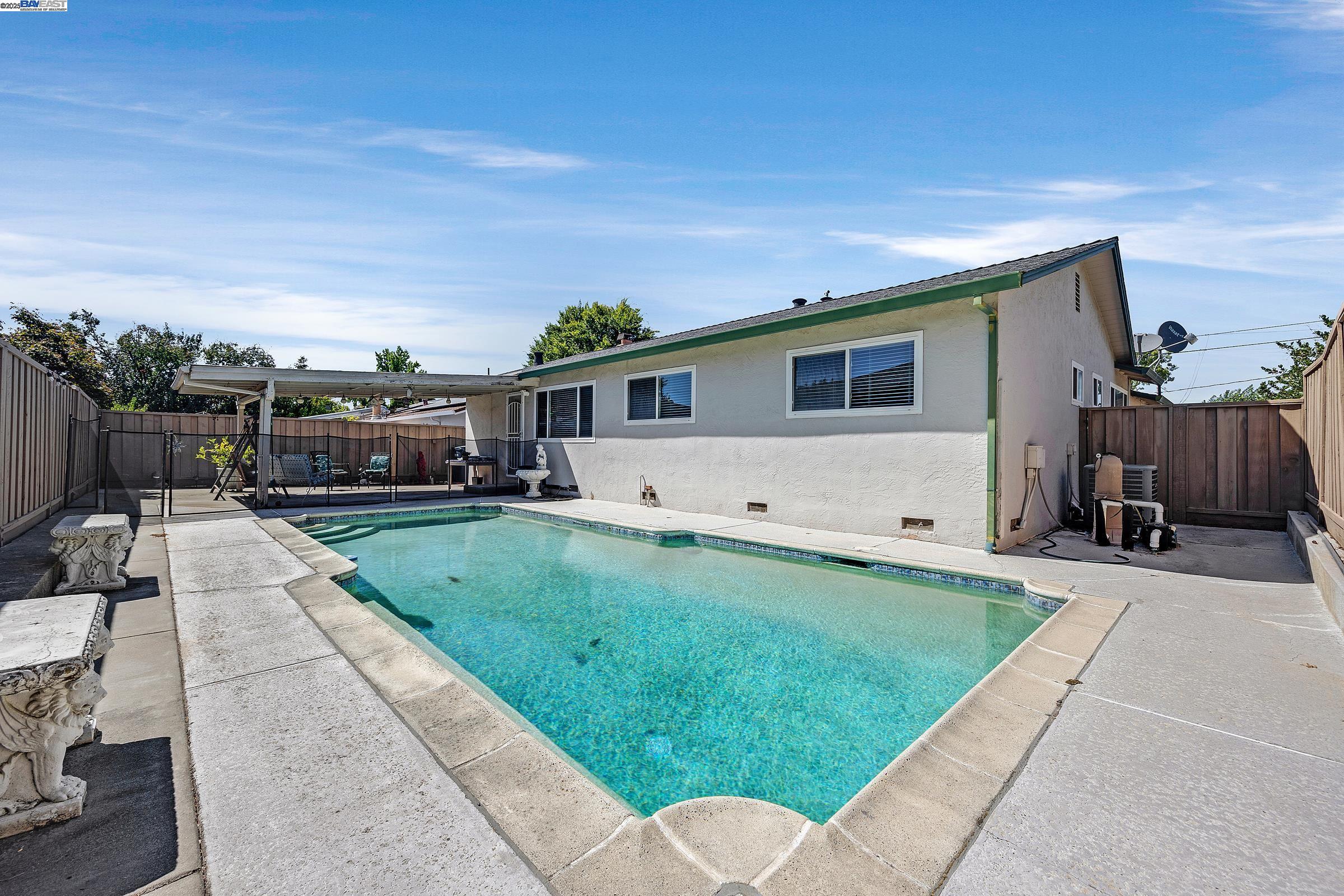 Detail Gallery Image 26 of 26 For 967 Miranda Way, Livermore,  CA 94550 - 4 Beds | 2 Baths
