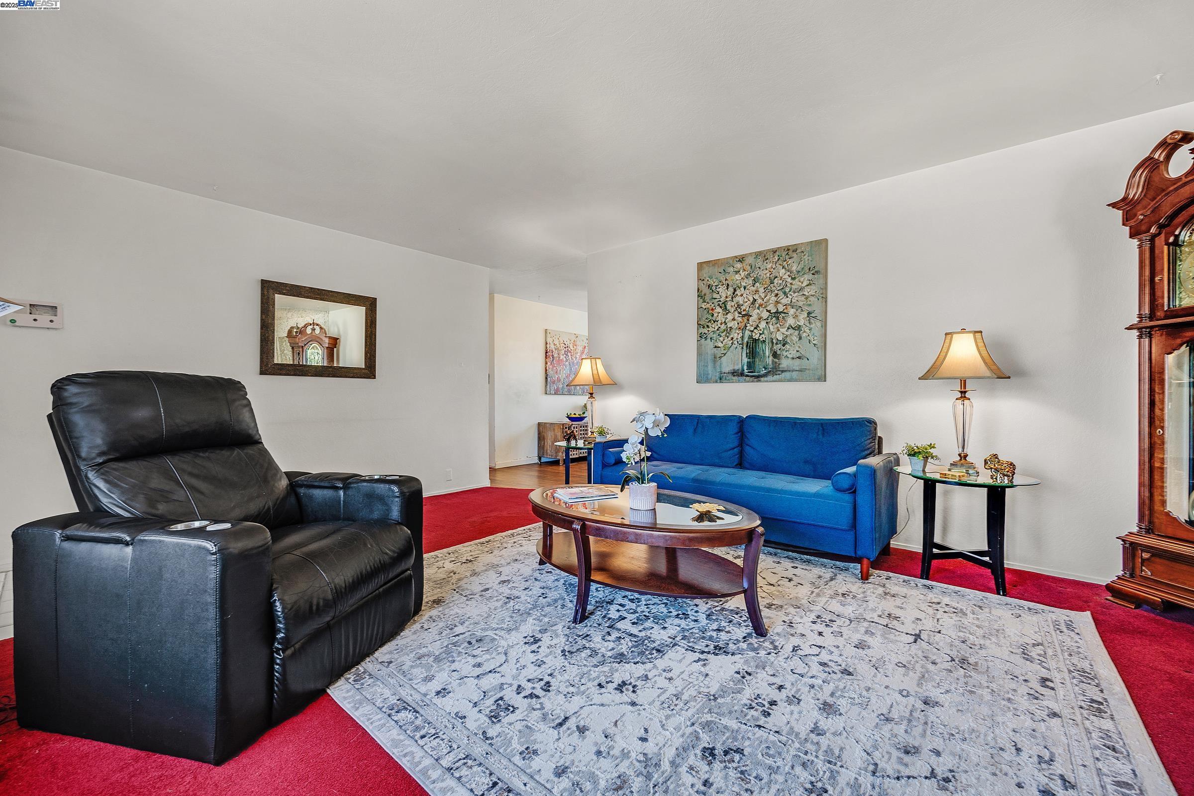 Detail Gallery Image 6 of 26 For 967 Miranda Way, Livermore,  CA 94550 - 4 Beds | 2 Baths