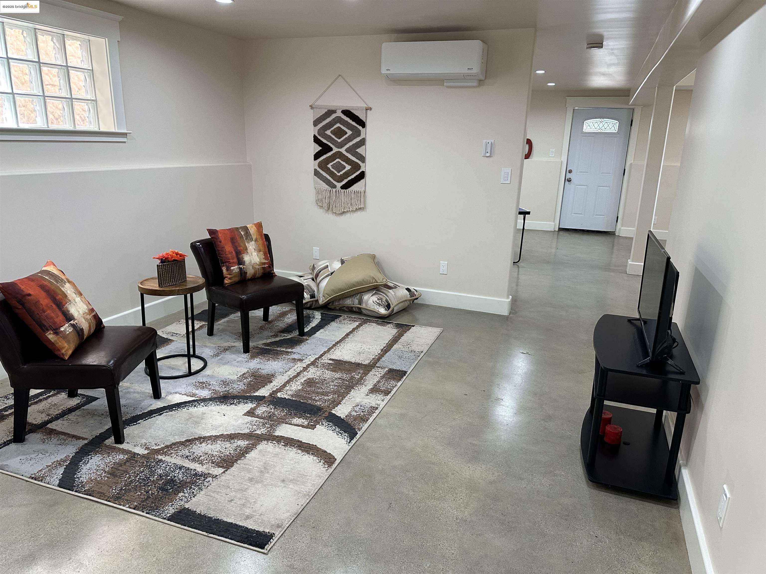 Detail Gallery Image 23 of 59 For 3508 Adeline Street, Oakland,  CA 94608 - – Beds | – Baths