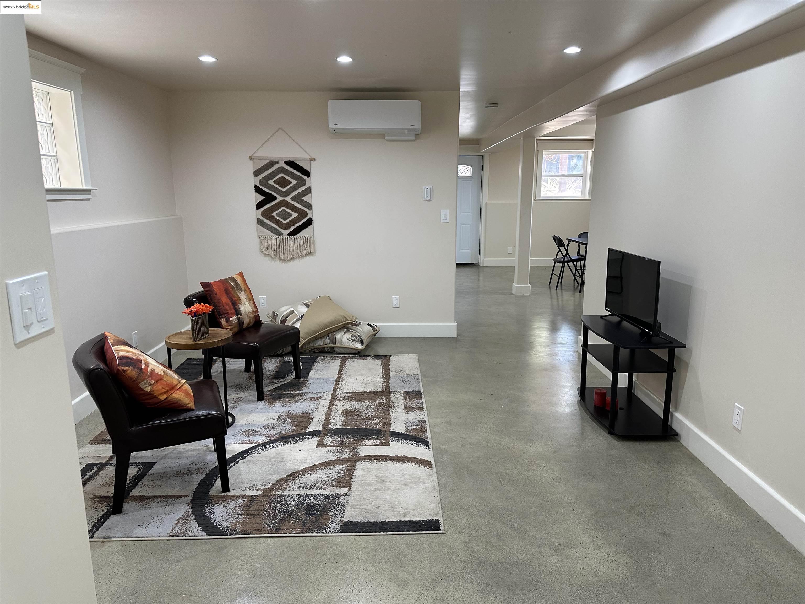 Detail Gallery Image 24 of 59 For 3508 Adeline Street, Oakland,  CA 94608 - – Beds | – Baths