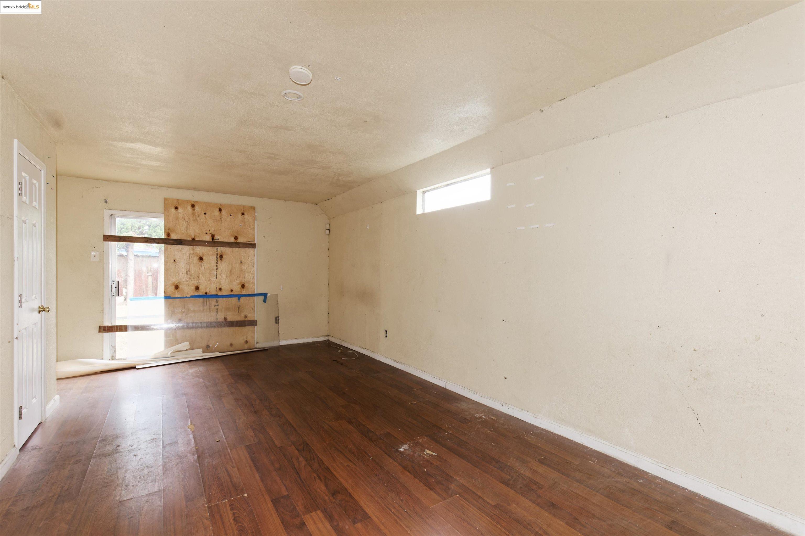 Detail Gallery Image 19 of 26 For 2762 76th Ave, Oakland,  CA 94605 - 3 Beds | 2 Baths