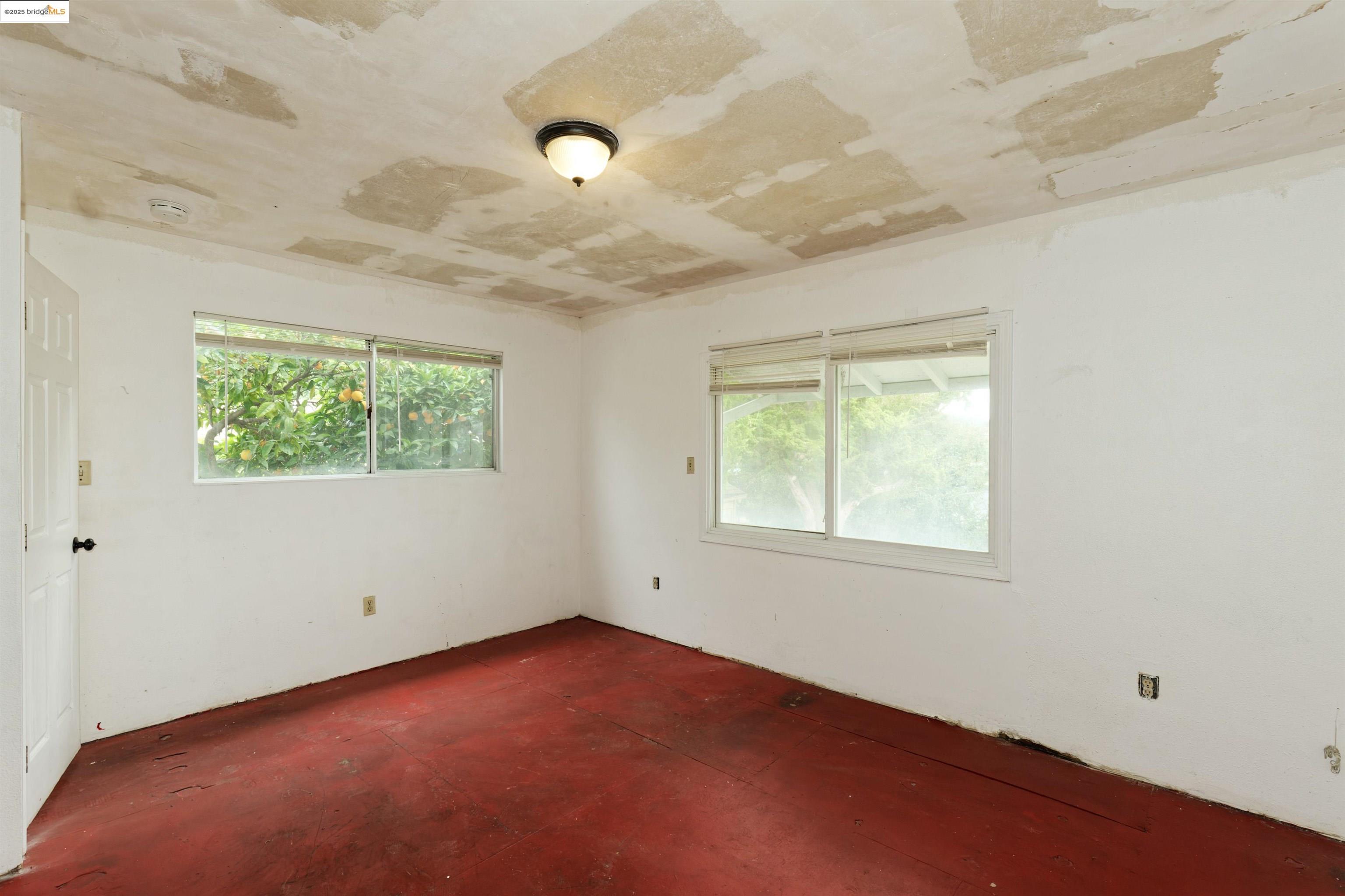 Detail Gallery Image 20 of 26 For 2762 76th Ave, Oakland,  CA 94605 - 3 Beds | 2 Baths
