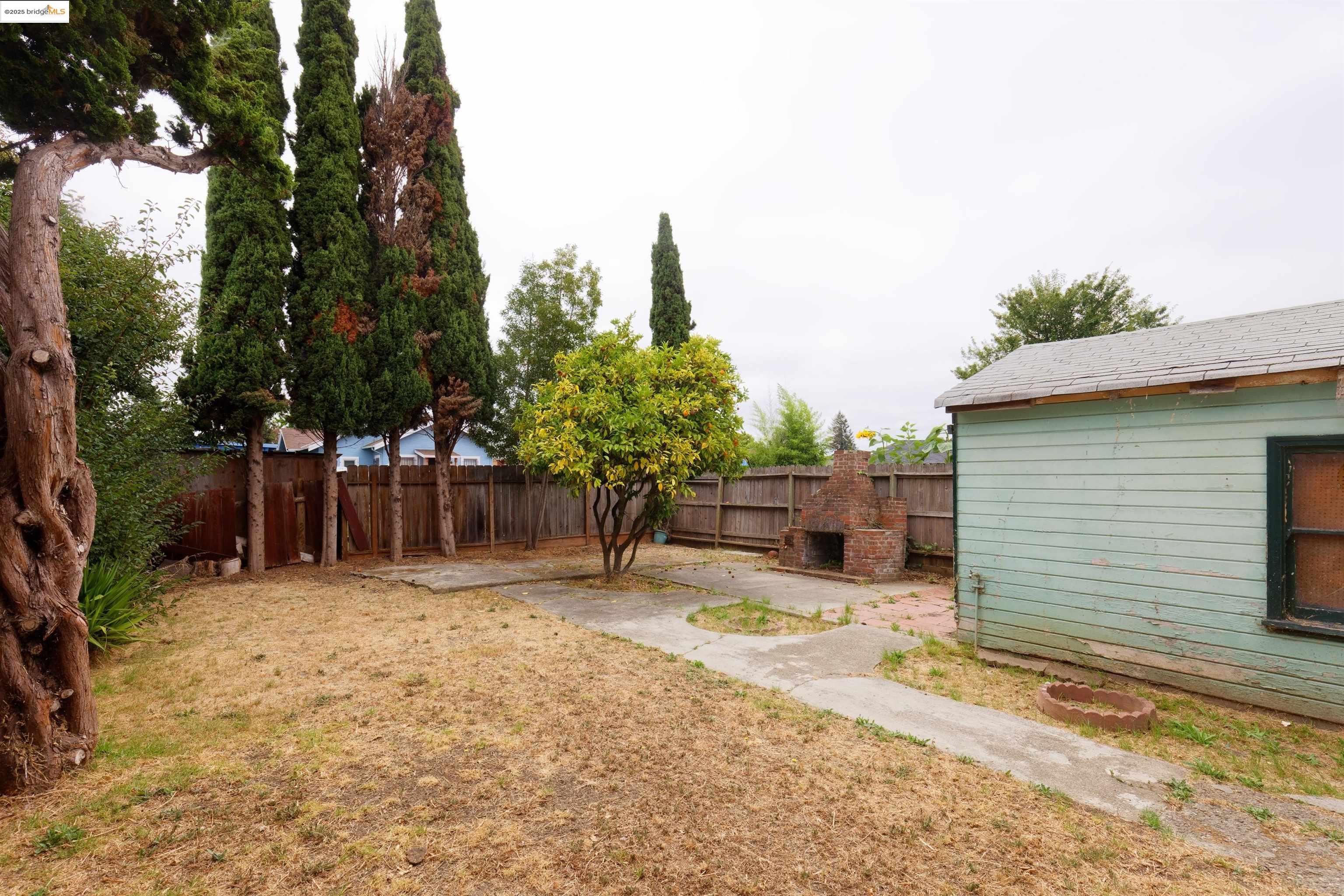 Detail Gallery Image 23 of 26 For 2762 76th Ave, Oakland,  CA 94605 - 3 Beds | 2 Baths