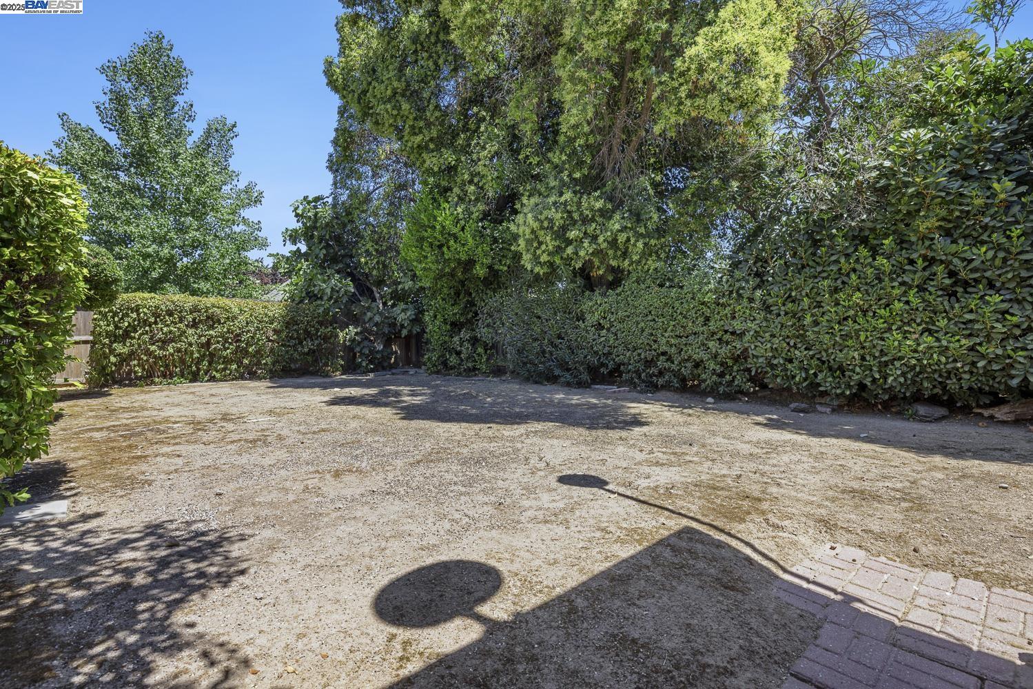 Detail Gallery Image 31 of 40 For 6578 N Callisch, Fresno,  CA 93710-3904 - 3 Beds | 2/1 Baths