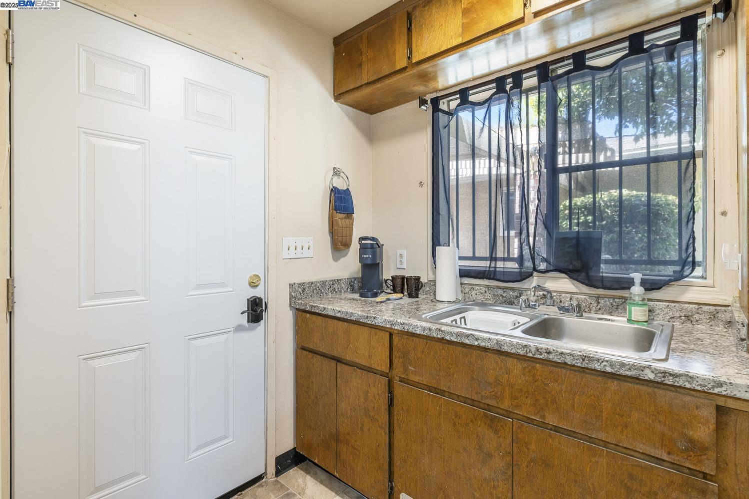 Detail Gallery Image 35 of 40 For 6578 N Callisch, Fresno,  CA 93710-3904 - 3 Beds | 2/1 Baths