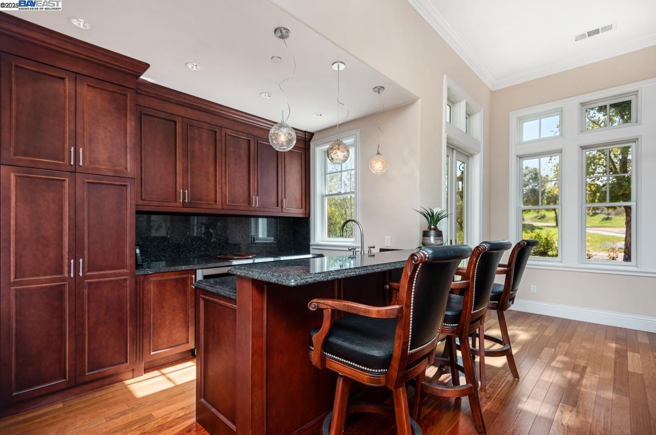 Detail Gallery Image 17 of 57 For 1569 via Di Salerno, Pleasanton,  CA 94566 - 6 Beds | 5/2 Baths