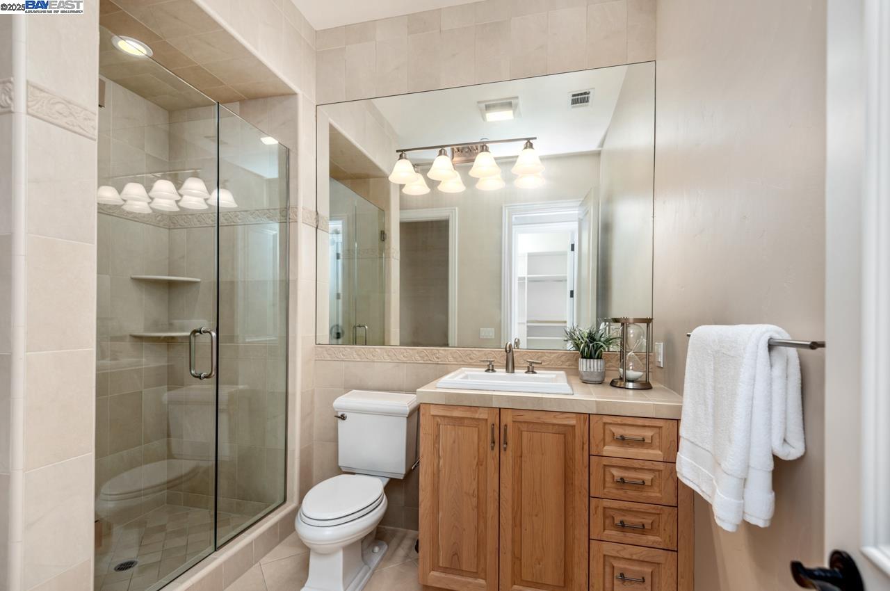 Detail Gallery Image 33 of 57 For 1569 via Di Salerno, Pleasanton,  CA 94566 - 6 Beds | 5/2 Baths