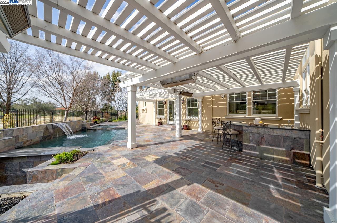 Detail Gallery Image 40 of 57 For 1569 via Di Salerno, Pleasanton,  CA 94566 - 6 Beds | 5/2 Baths