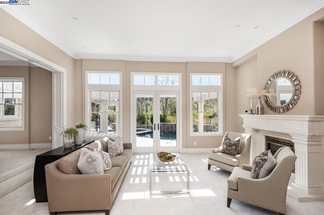Detail Gallery Image 5 of 57 For 1569 via Di Salerno, Pleasanton,  CA 94566 - 6 Beds | 5/2 Baths