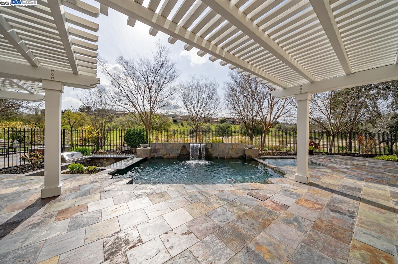 Detail Gallery Image 41 of 57 For 1569 via Di Salerno, Pleasanton,  CA 94566 - 6 Beds | 5/2 Baths