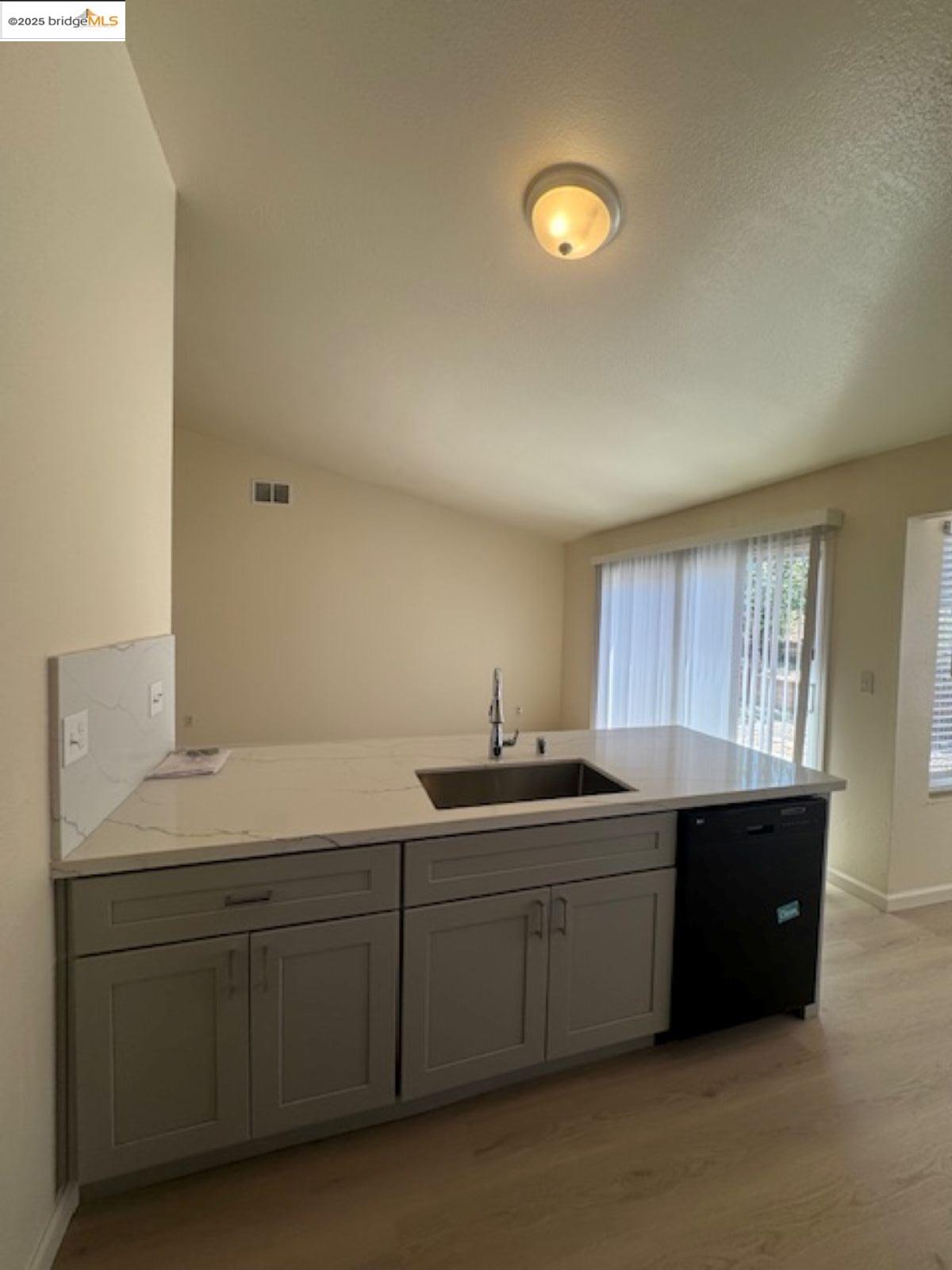 Detail Gallery Image 14 of 46 For 3323 Blythe Dr, Antioch,  CA 94509 - 4 Beds | 2 Baths