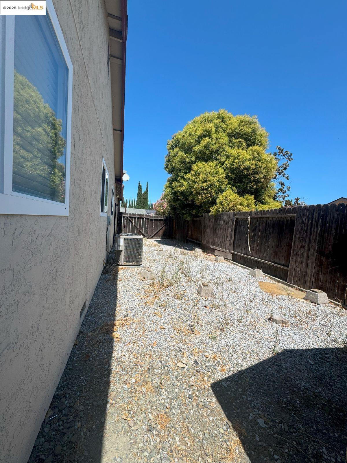 Detail Gallery Image 43 of 46 For 3323 Blythe Dr, Antioch,  CA 94509 - 4 Beds | 2 Baths