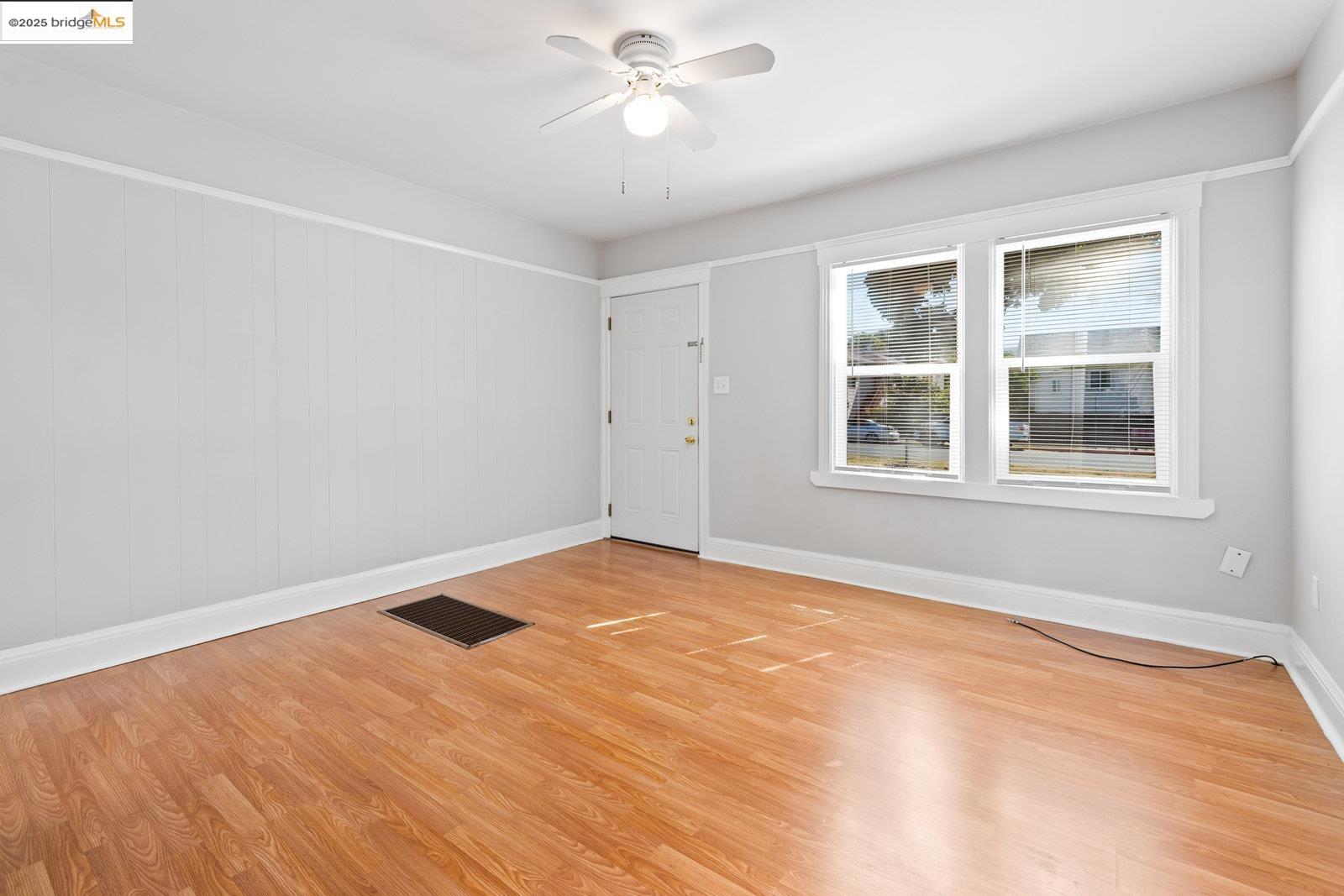 Detail Gallery Image 15 of 23 For 2624 Sacramento St, Berkeley,  CA 94702 - – Beds | – Baths