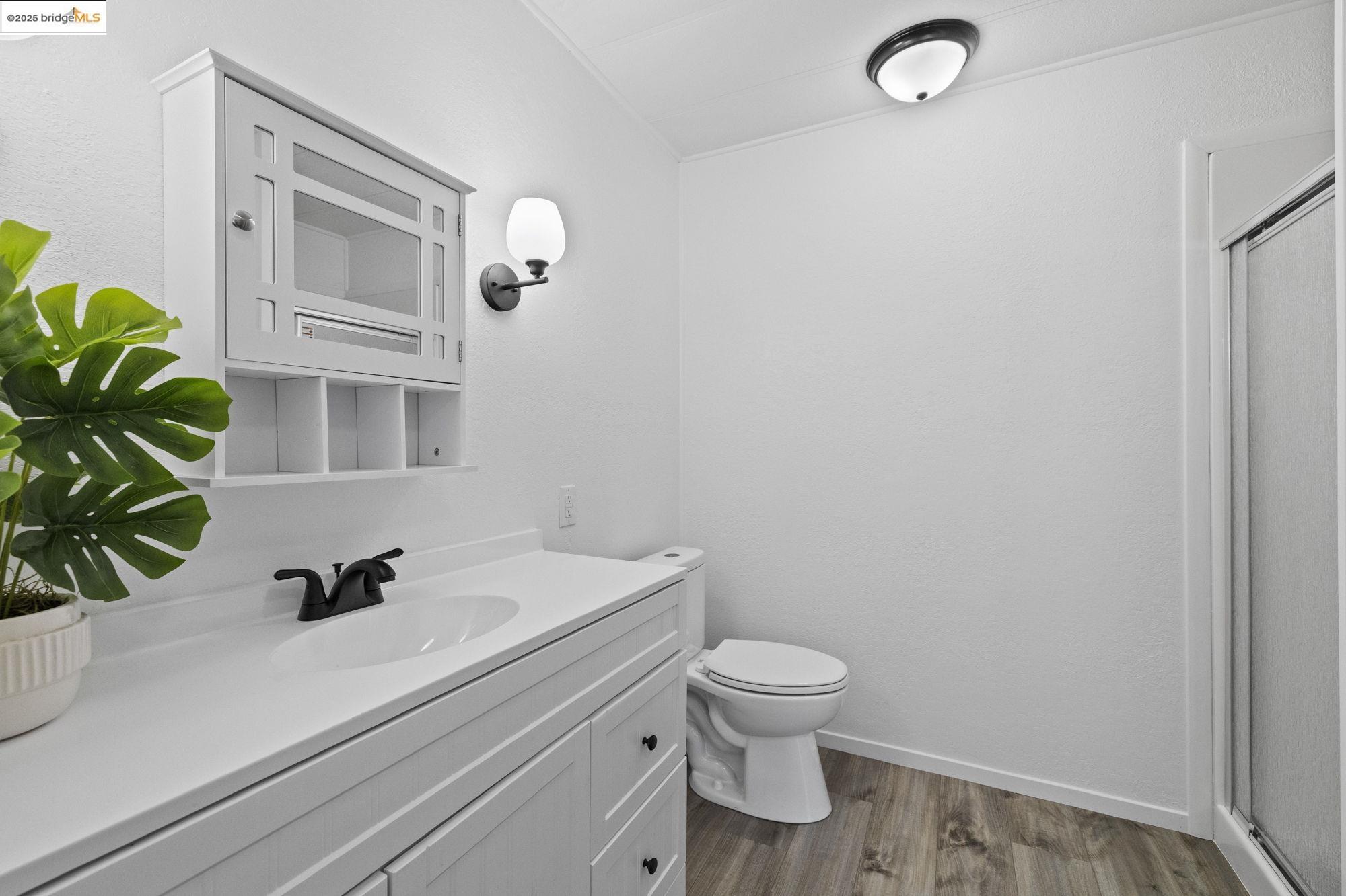 Detail Gallery Image 19 of 38 For 18801 Chabroullian Ln, Jamestown,  CA 95327 - 4 Beds | 2 Baths